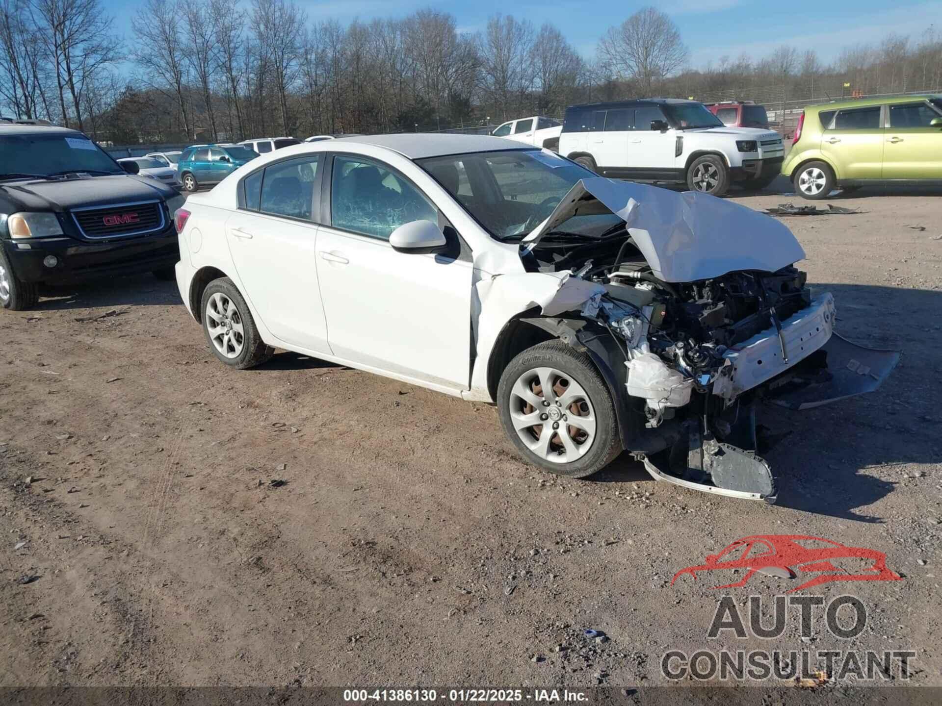 MAZDA MAZDA3 2013 - JM1BL1U74D1788780