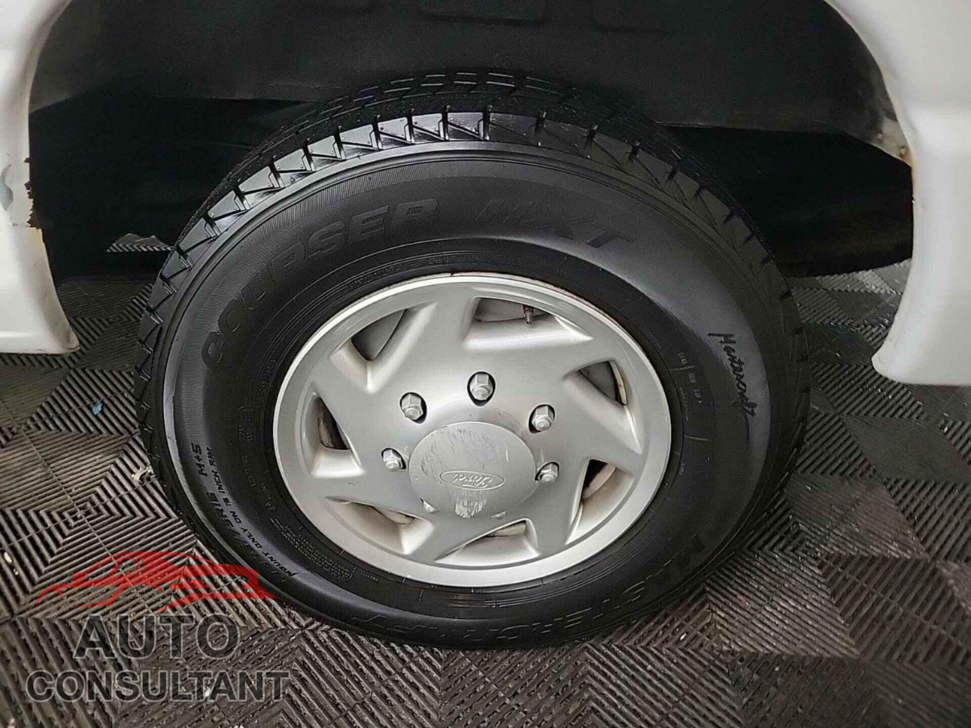 FORD ECONOLINE 2013 - 1FTNE2EL7DDB27624