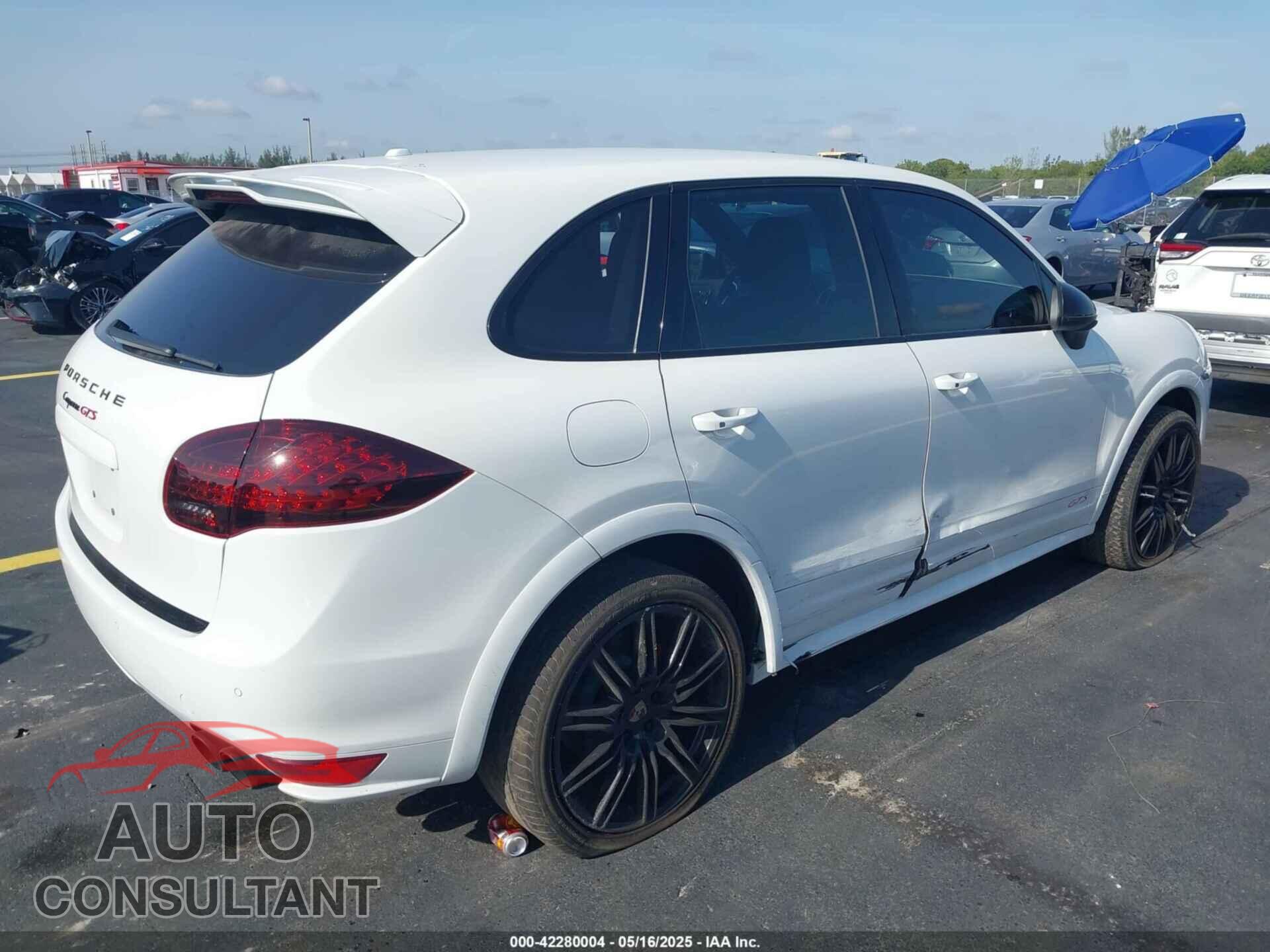 PORSCHE CAYENNE 2013 - WP1AD2A29DLA72032