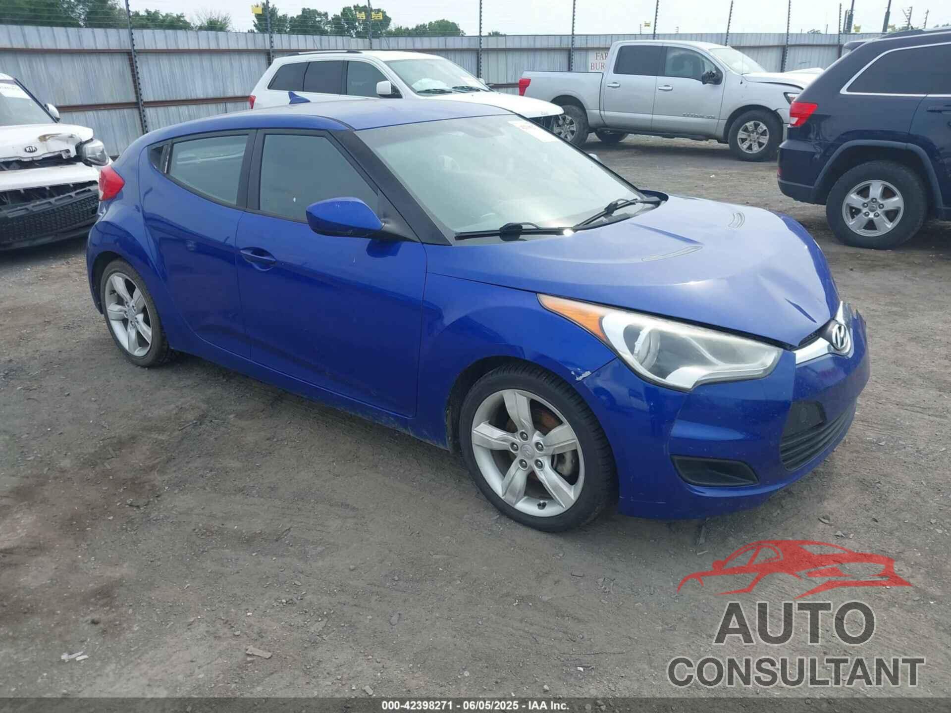 HYUNDAI VELOSTER 2013 - KMHTC6AD2DU107392