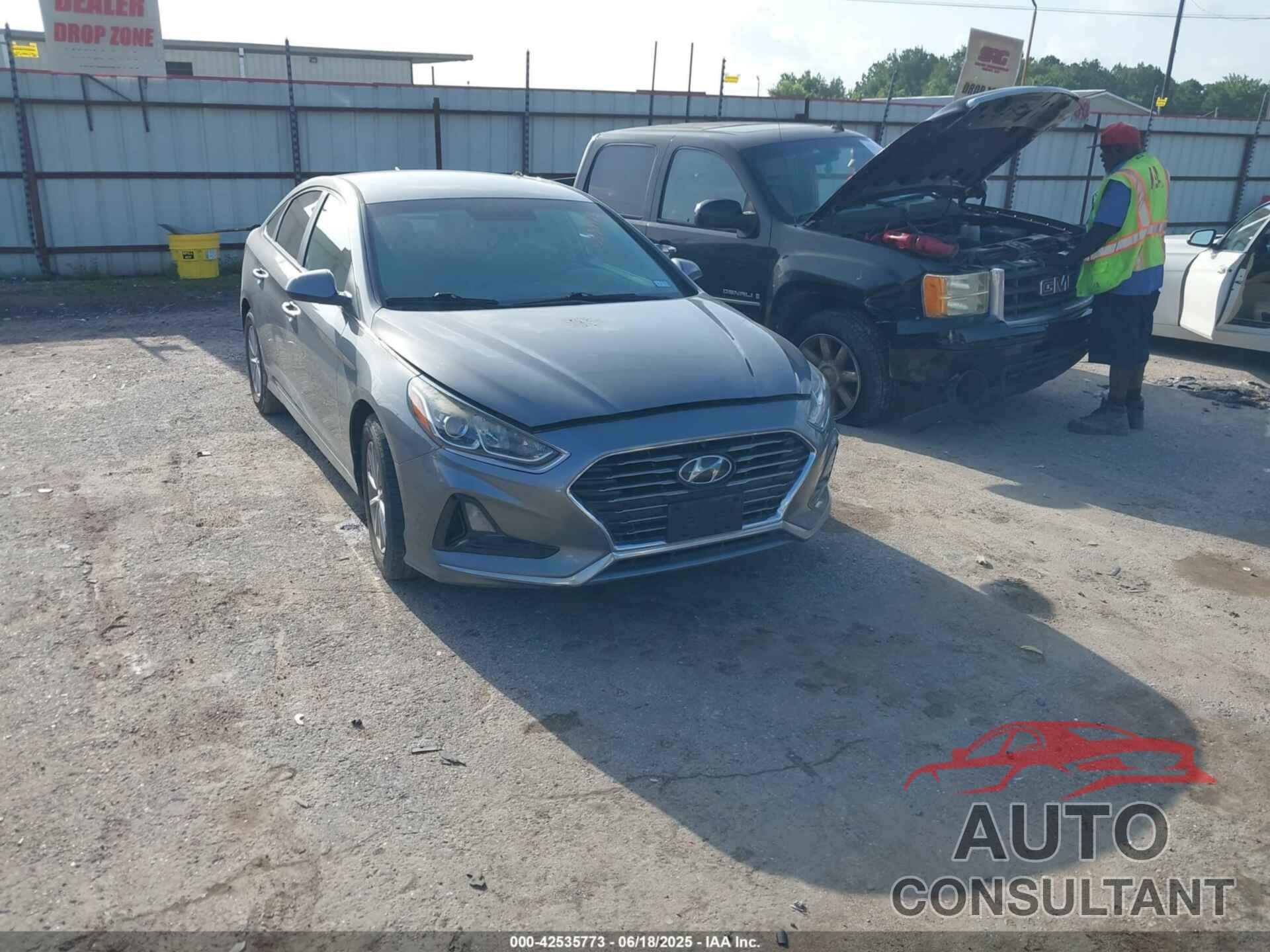 HYUNDAI SONATA 2018 - 5NPE24AF4JH651999