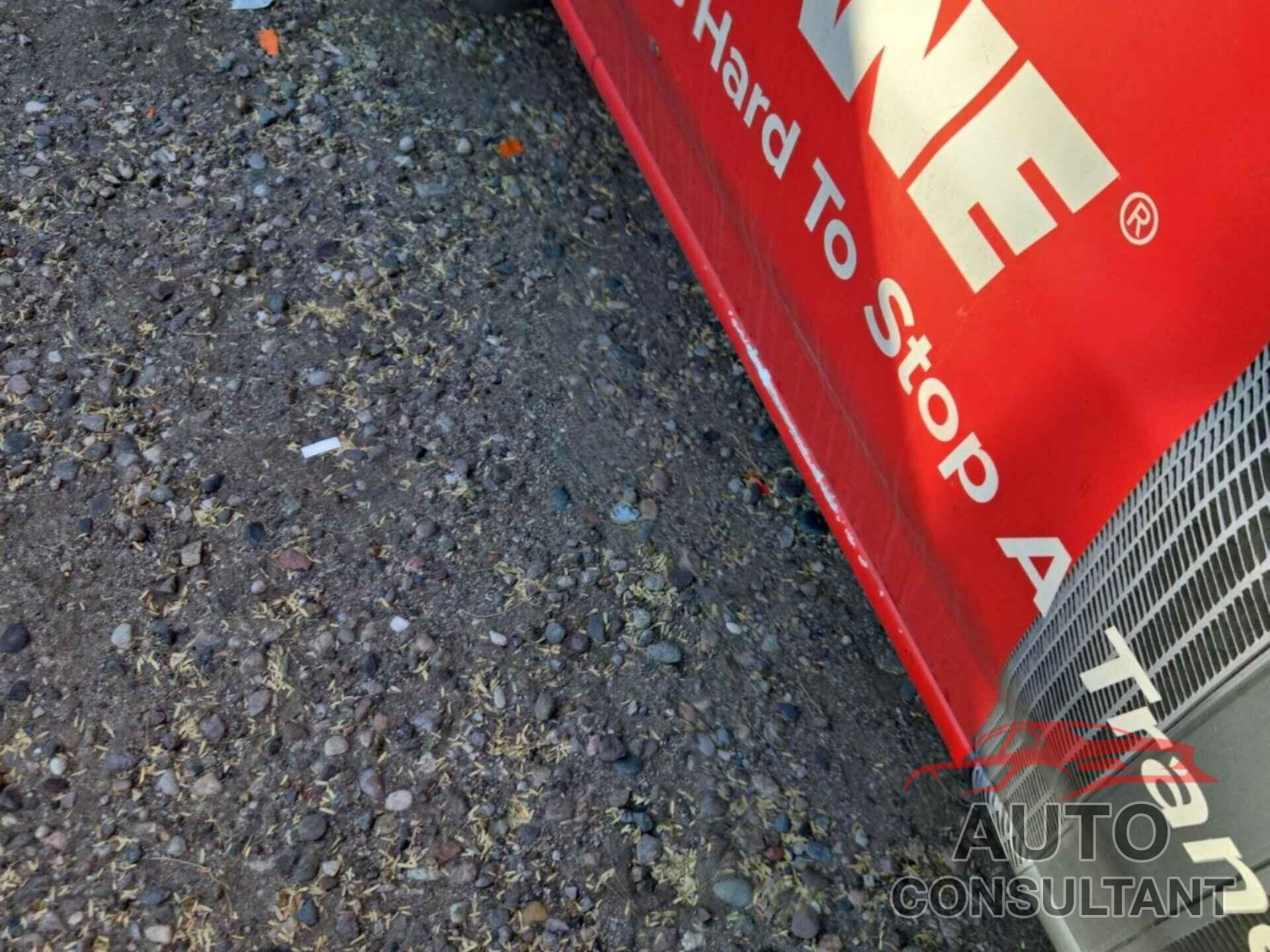 NISSAN NV 2018 - 1N6BF0LY6JN810579