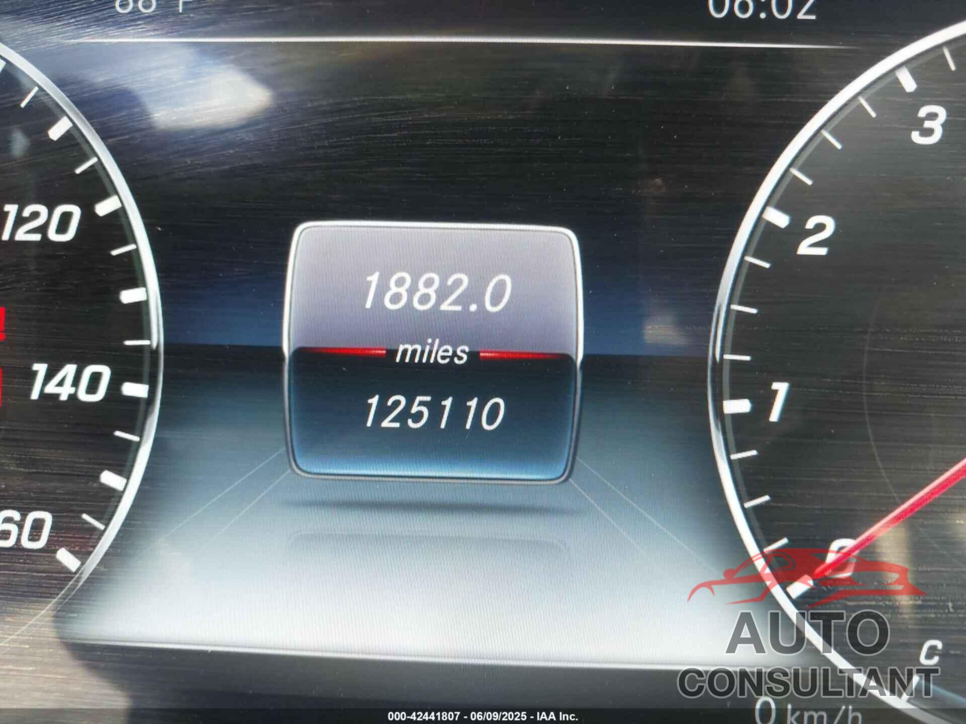 MERCEDES-BENZ E 400 2018 - WDD1J6GB3JF023644