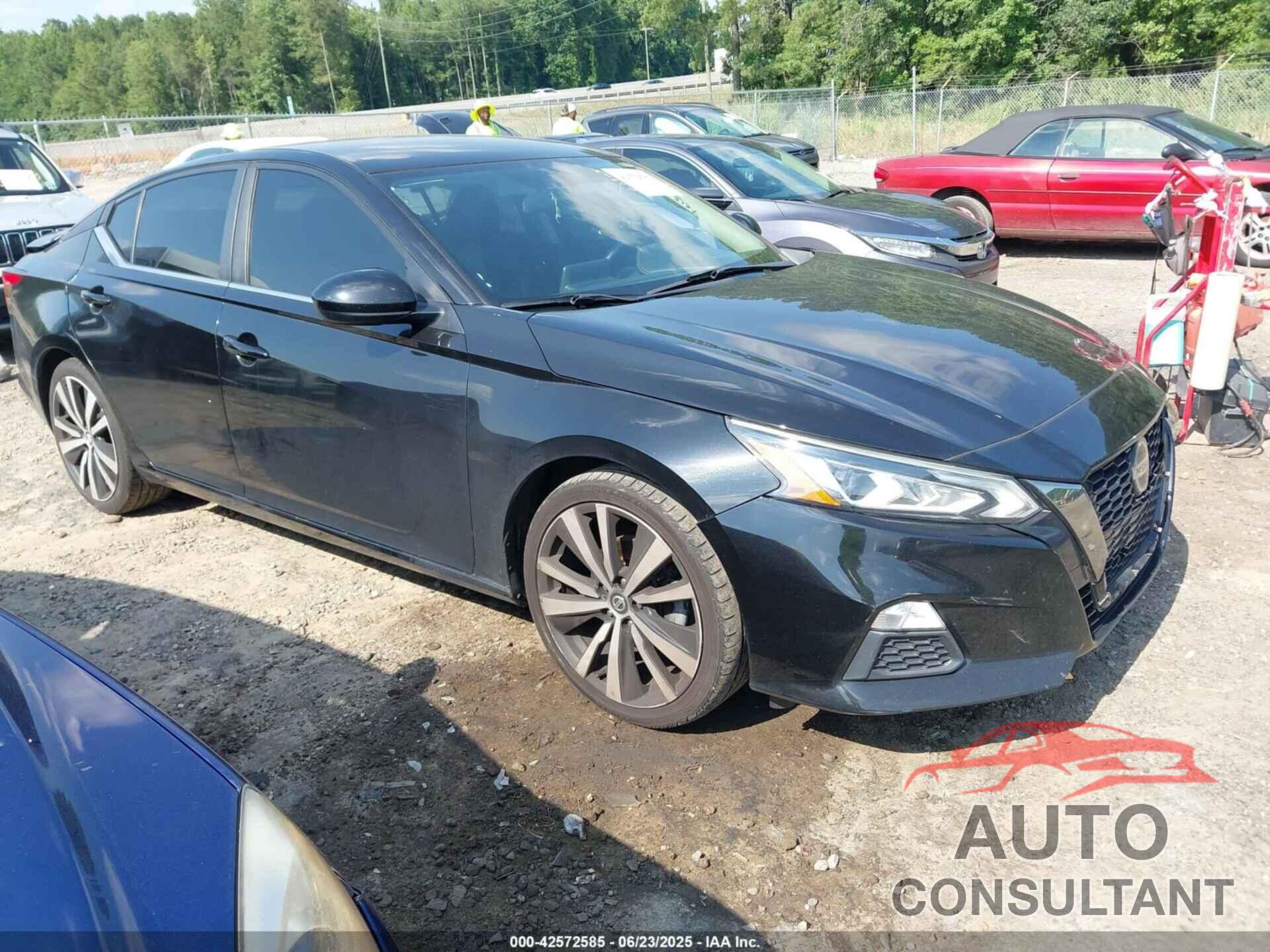 NISSAN ALTIMA 2019 - 1N4BL4CVXKC161932