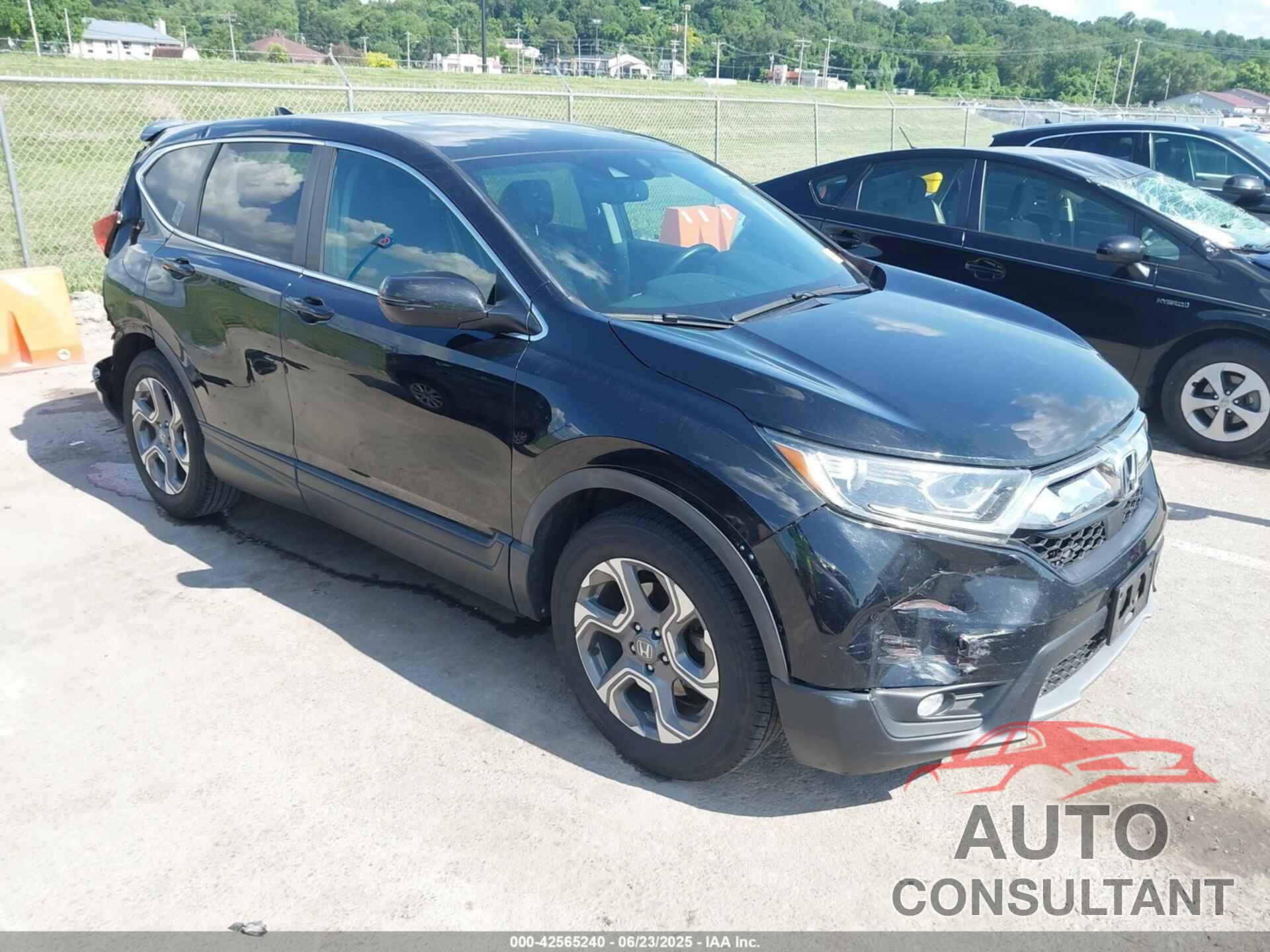 HONDA CR-V 2018 - 7FARW1H85JE008219