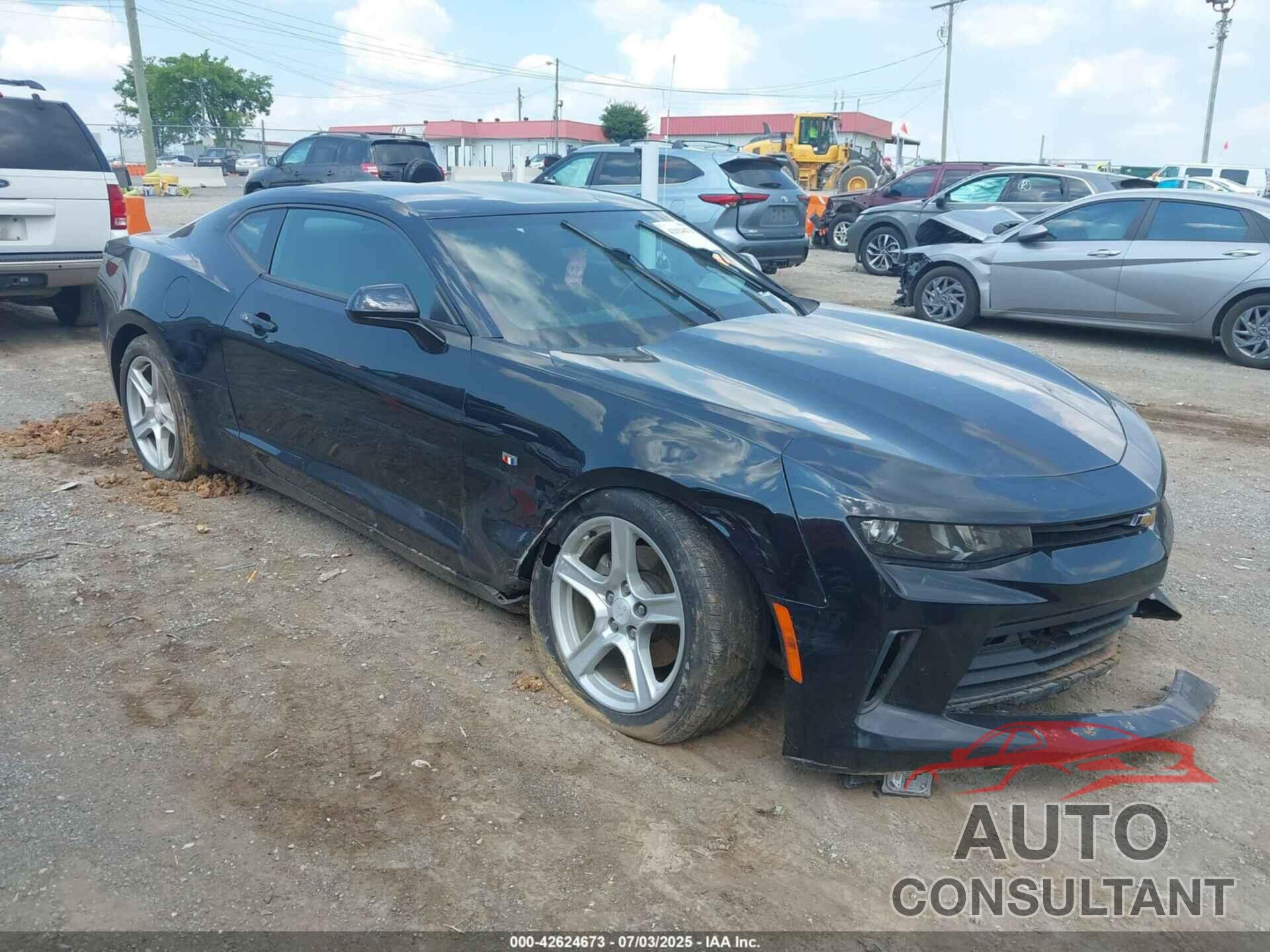 CHEVROLET CAMARO 2018 - 1G1FB1RX5J0121384