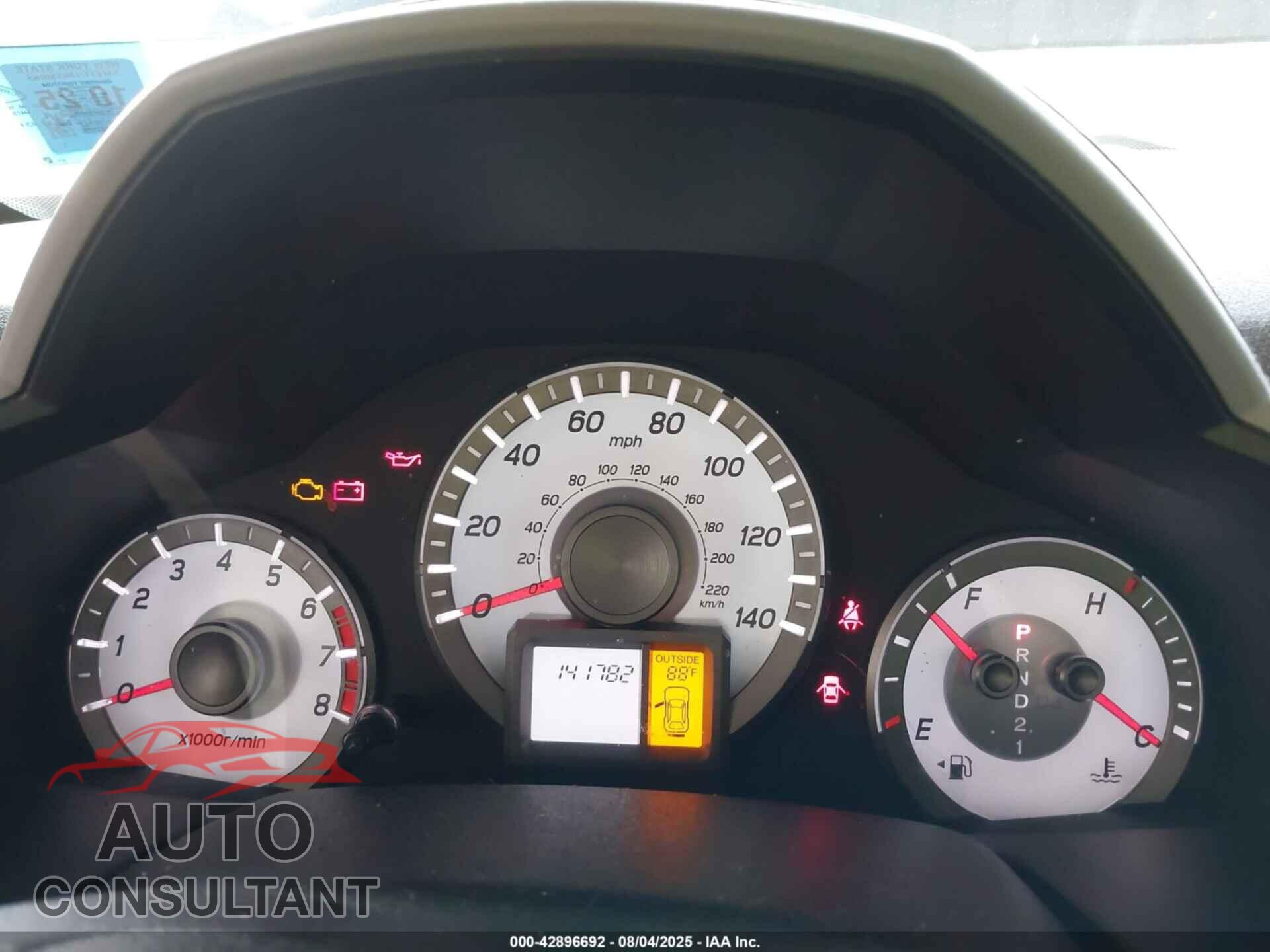HONDA PILOT 2015 - 5FNYF4H33FB048111