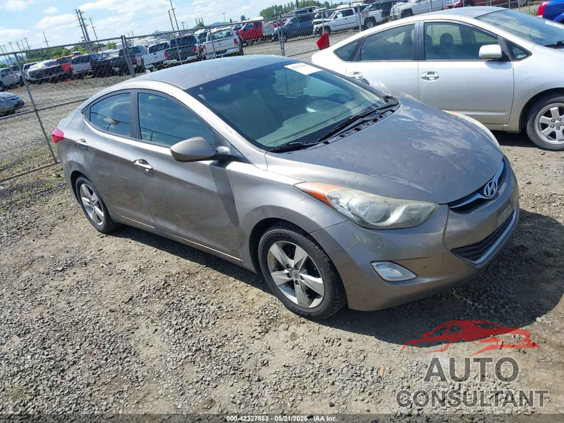 HYUNDAI ELANTRA 2012 - 5NPDH4AE8CH099976