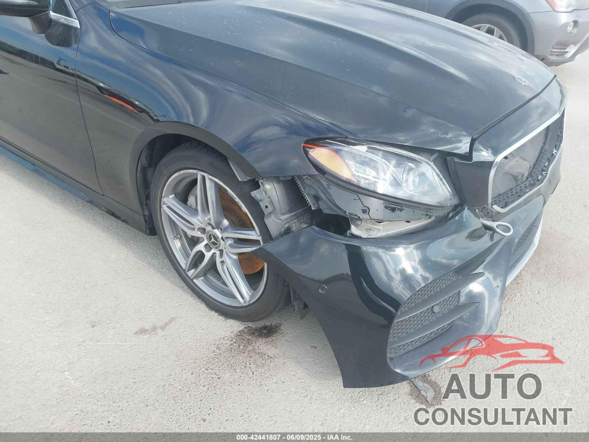 MERCEDES-BENZ E 400 2018 - WDD1J6GB3JF023644