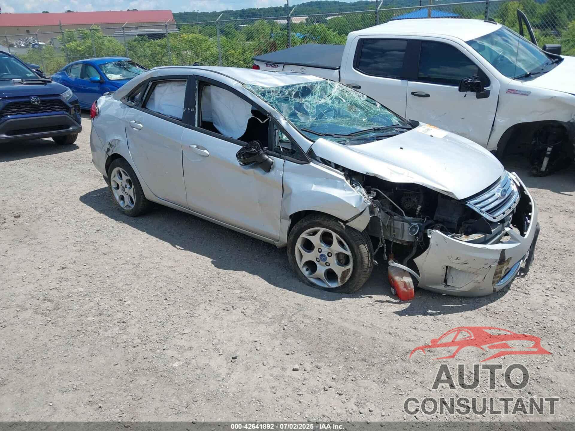 FORD FIESTA 2011 - 3FADP4CJ2BM221825
