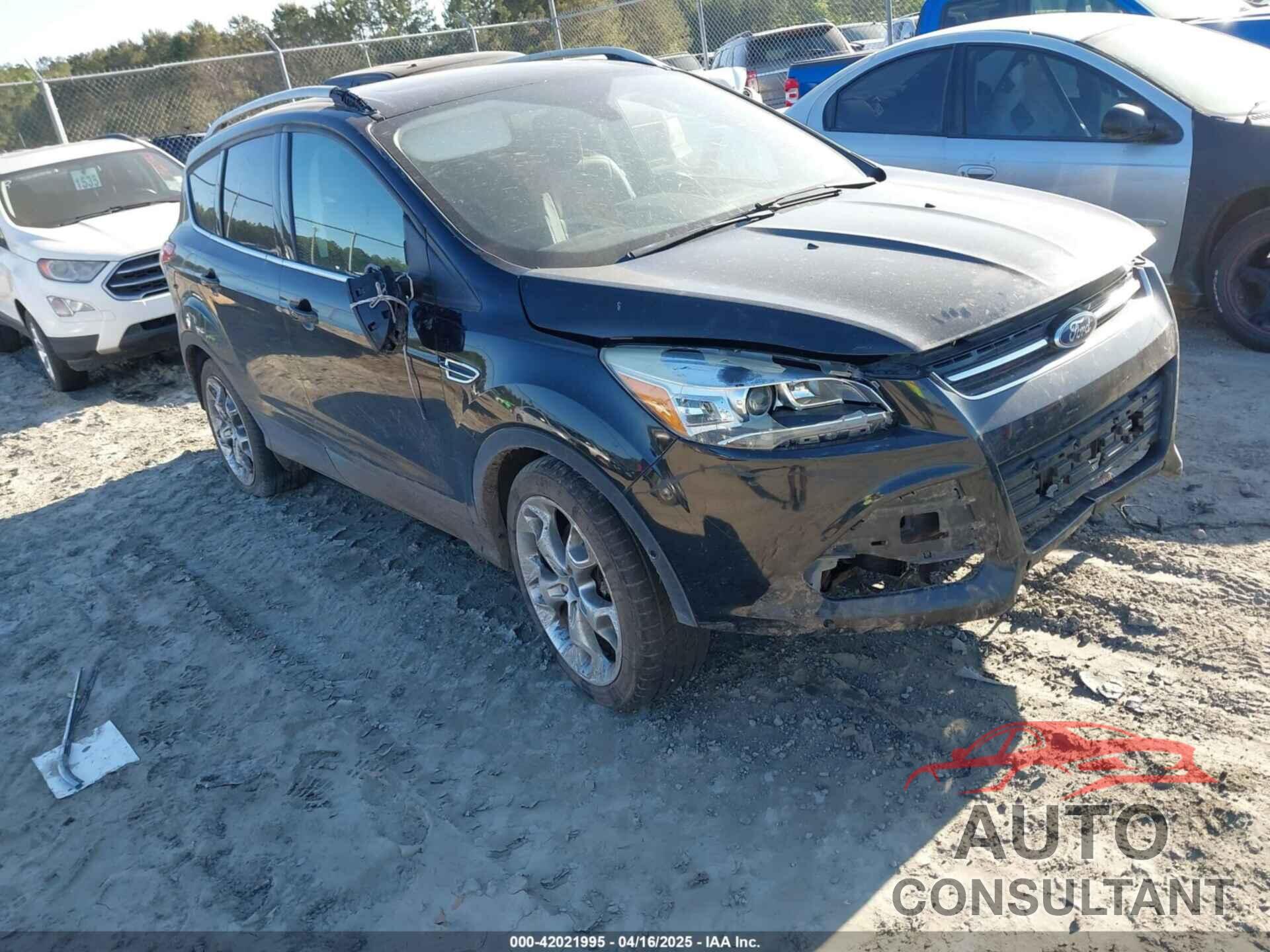FORD ESCAPE 2016 - 1FMCU0J95GUB51834