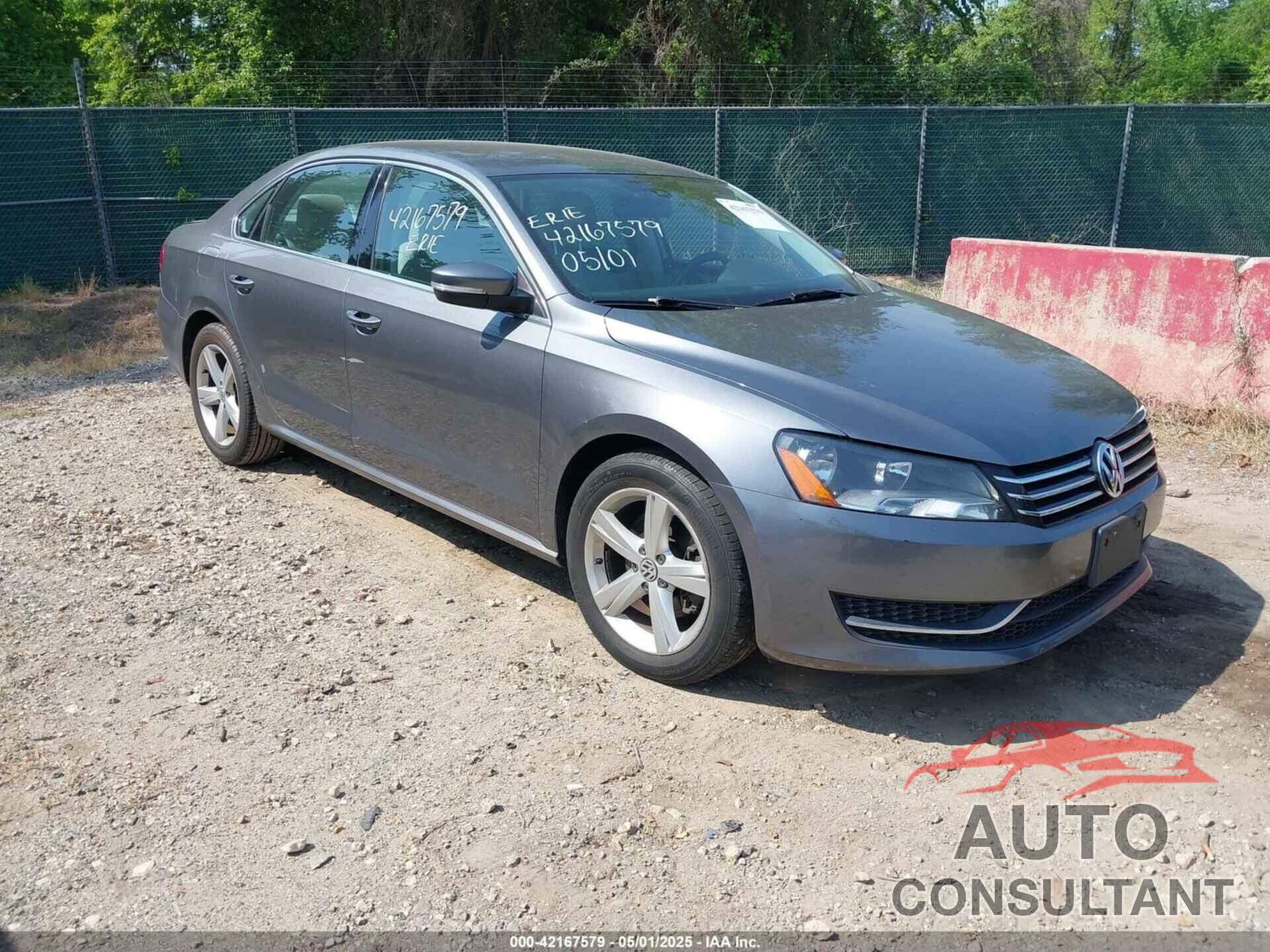 VOLKSWAGEN PASSAT 2015 - 1VWBT7A39FC002237