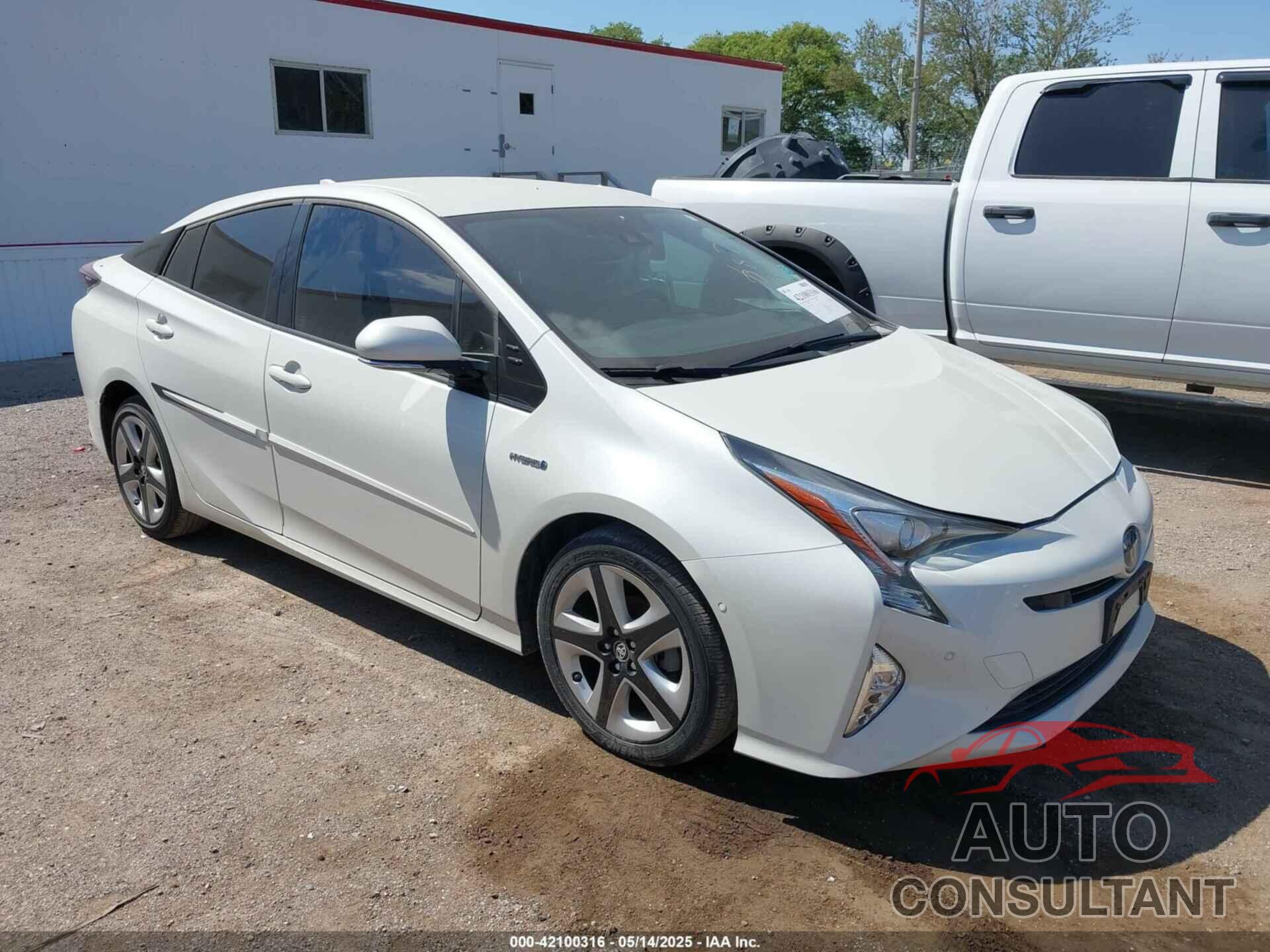 TOYOTA PRIUS 2018 - JTDKARFU6J3065892