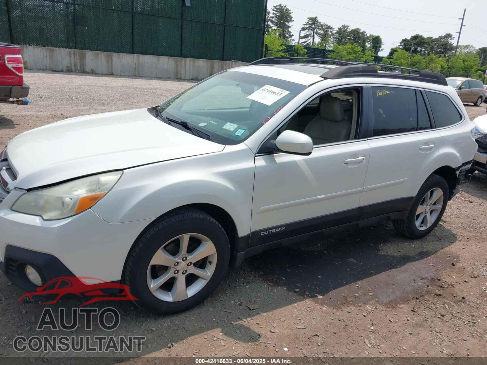 SUBARU OUTBACK 2013 - 4S4BRBKC8D3255643