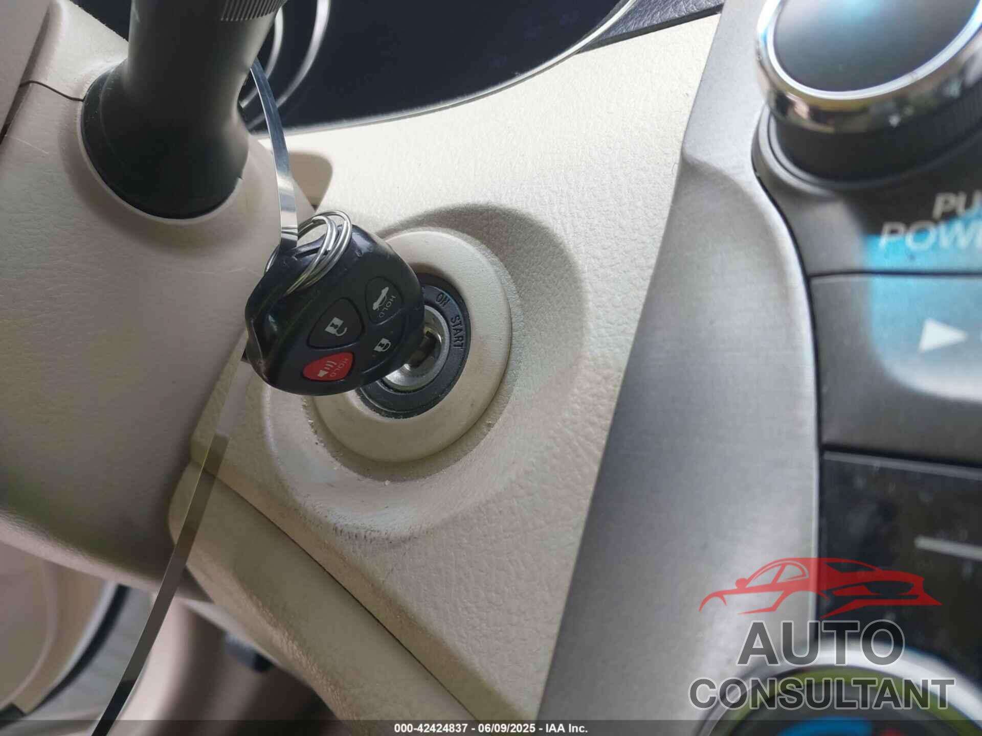 TOYOTA AVALON 2011 - 4T1BK3DB9BU384433