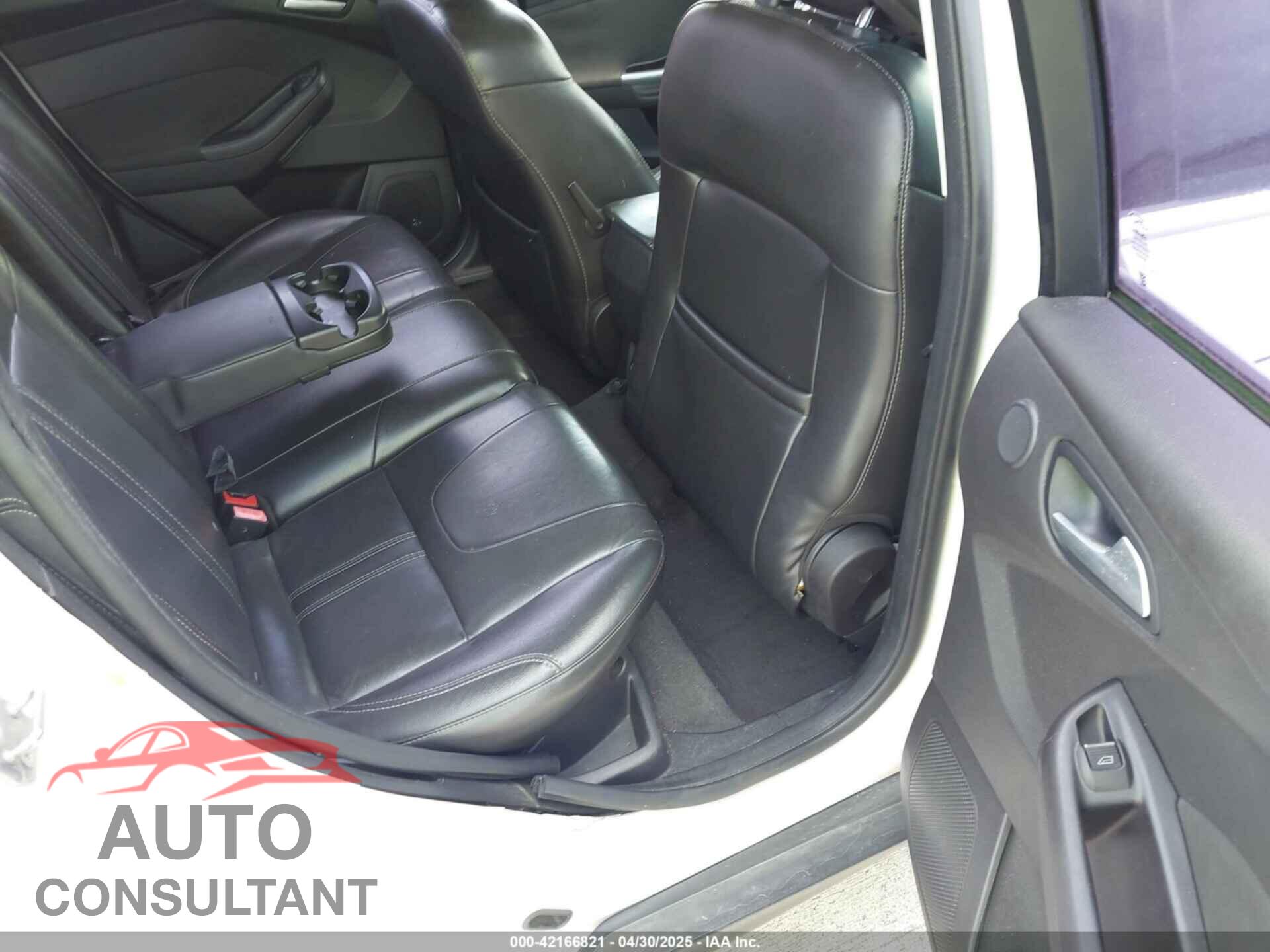 FORD FOCUS 2013 - 1FADP3J27DL163284