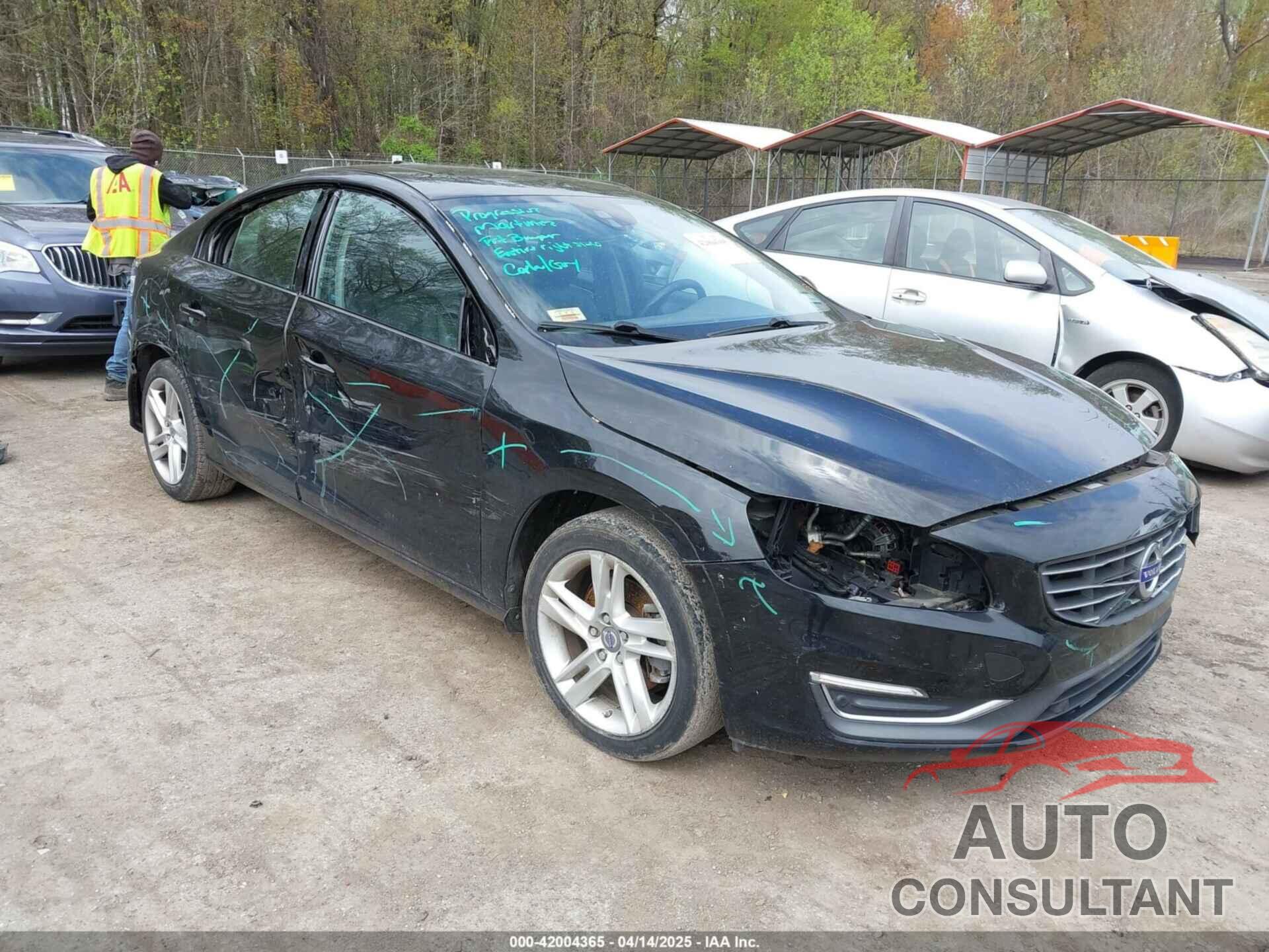 VOLVO S60 2015 - YV140MFK6F1346875