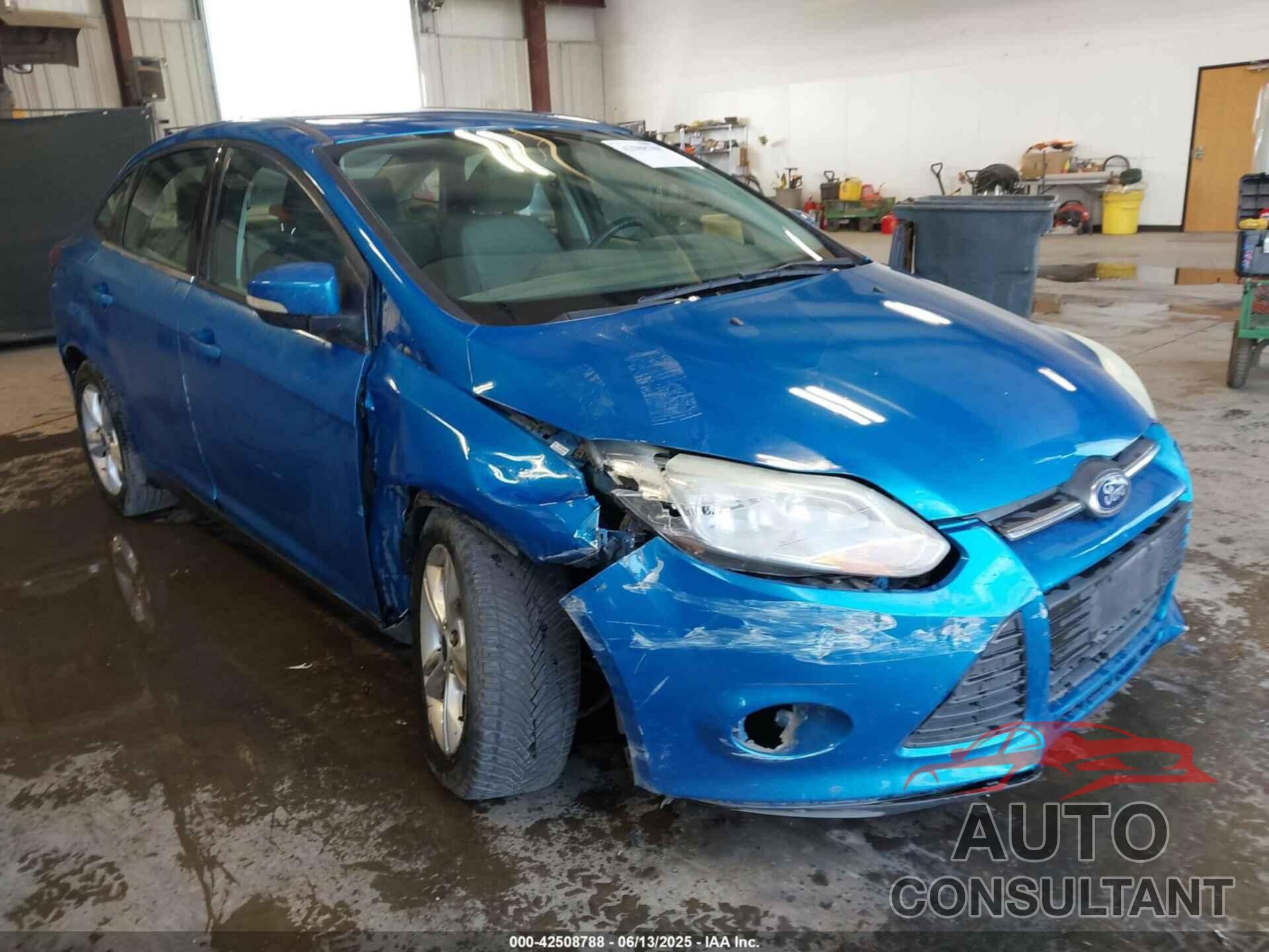 FORD FOCUS 2014 - 1FADP3F24EL432139