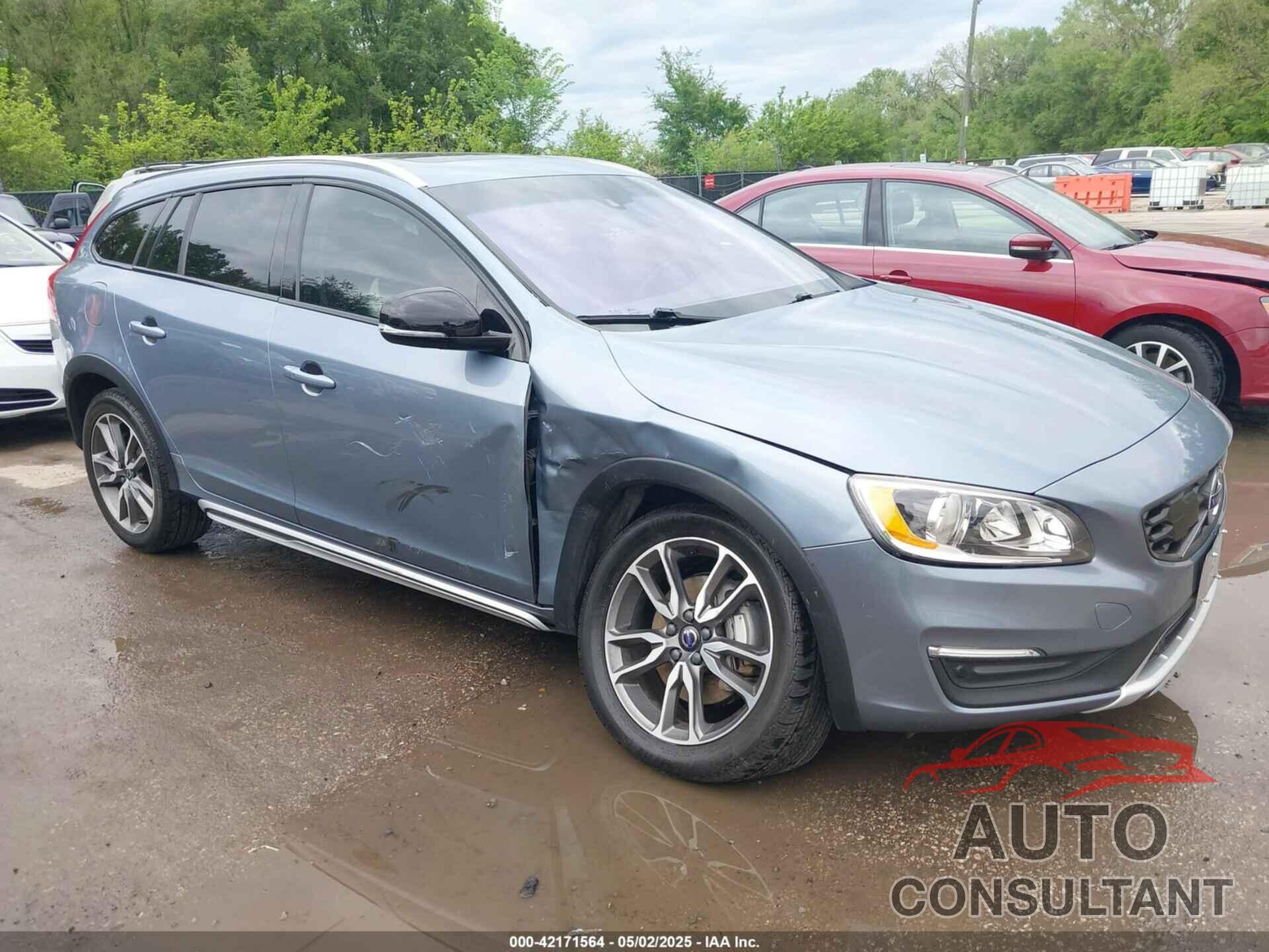 VOLVO V60 CROSS COUNTRY 2018 - YV440MWK2J2056350