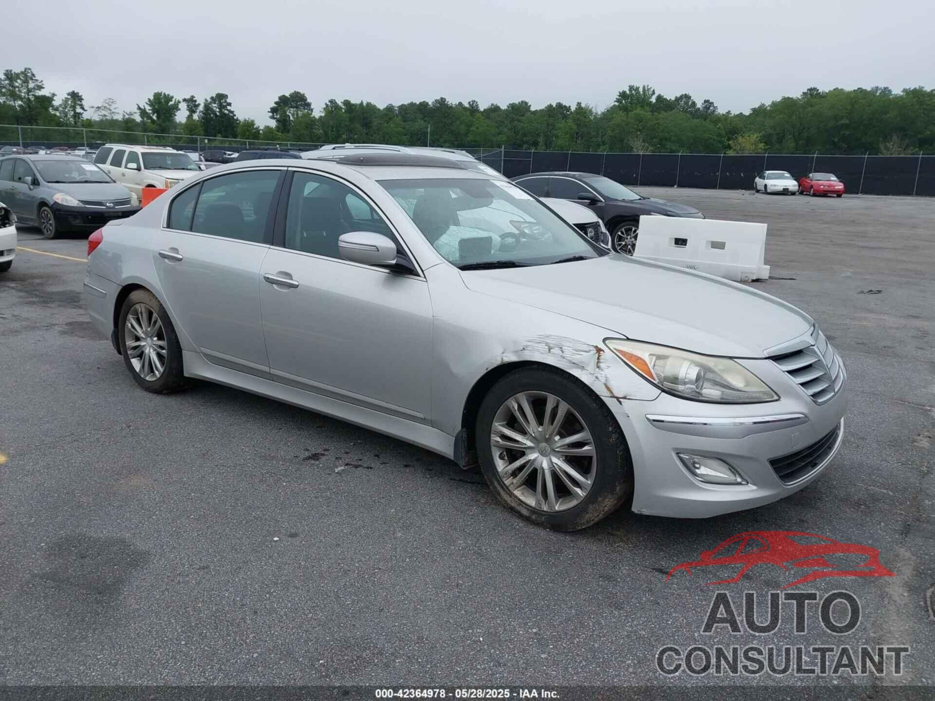HYUNDAI GENESIS 2013 - KMHGC4DD9DU212934