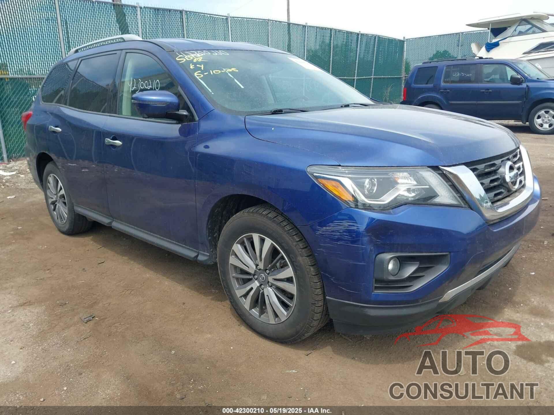 NISSAN PATHFINDER 2020 - 5N1DR2CM6LC610825
