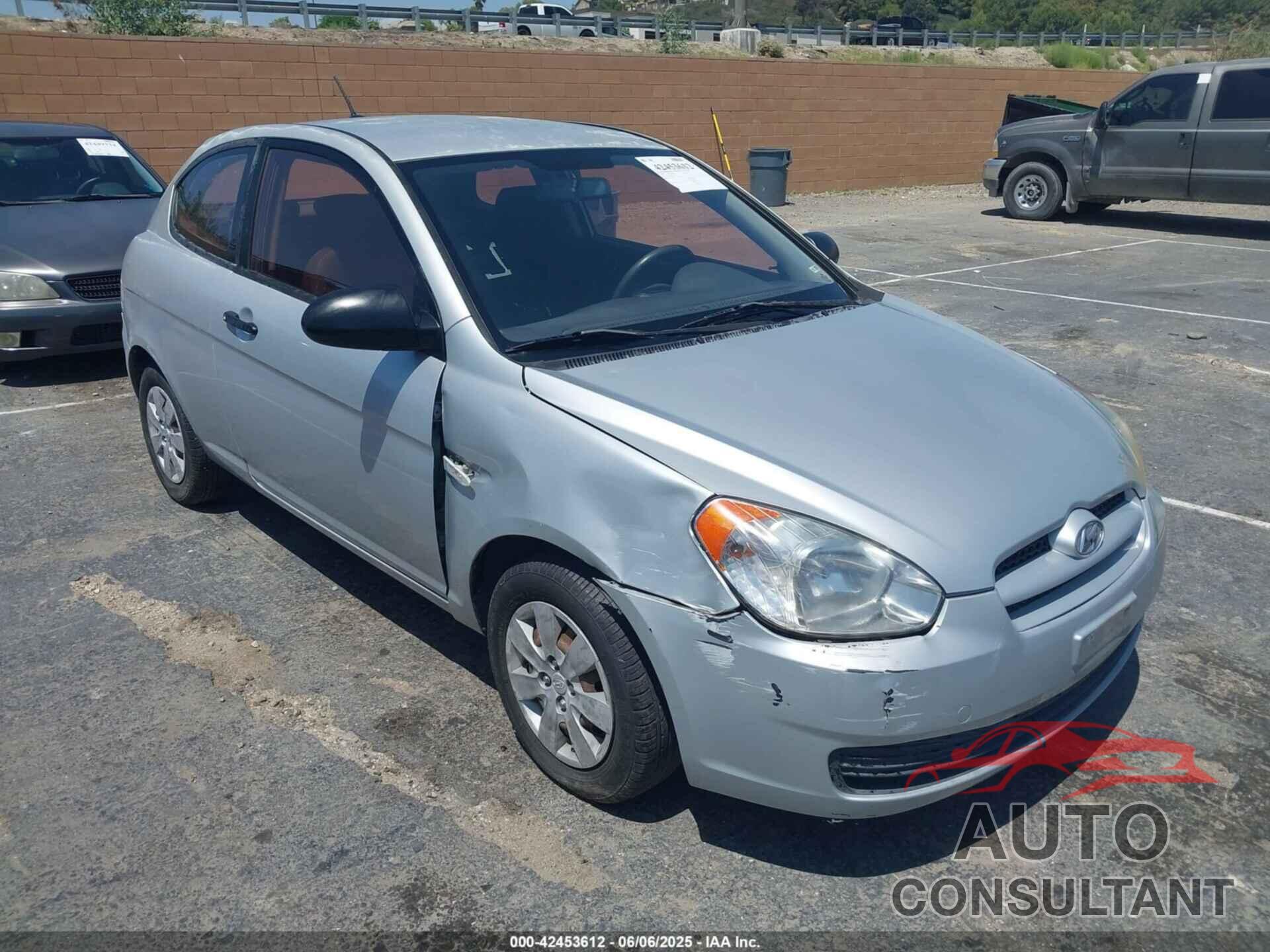 HYUNDAI ACCENT 2009 - KMHCM36C39U111132