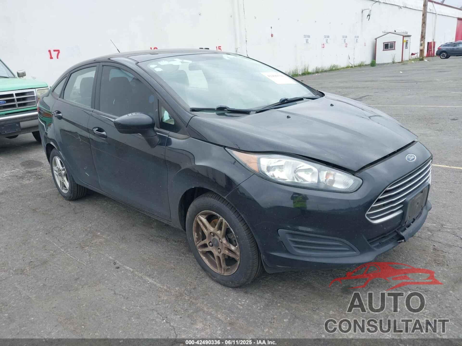 FORD FIESTA 2018 - 3FADP4BJ3JM121944