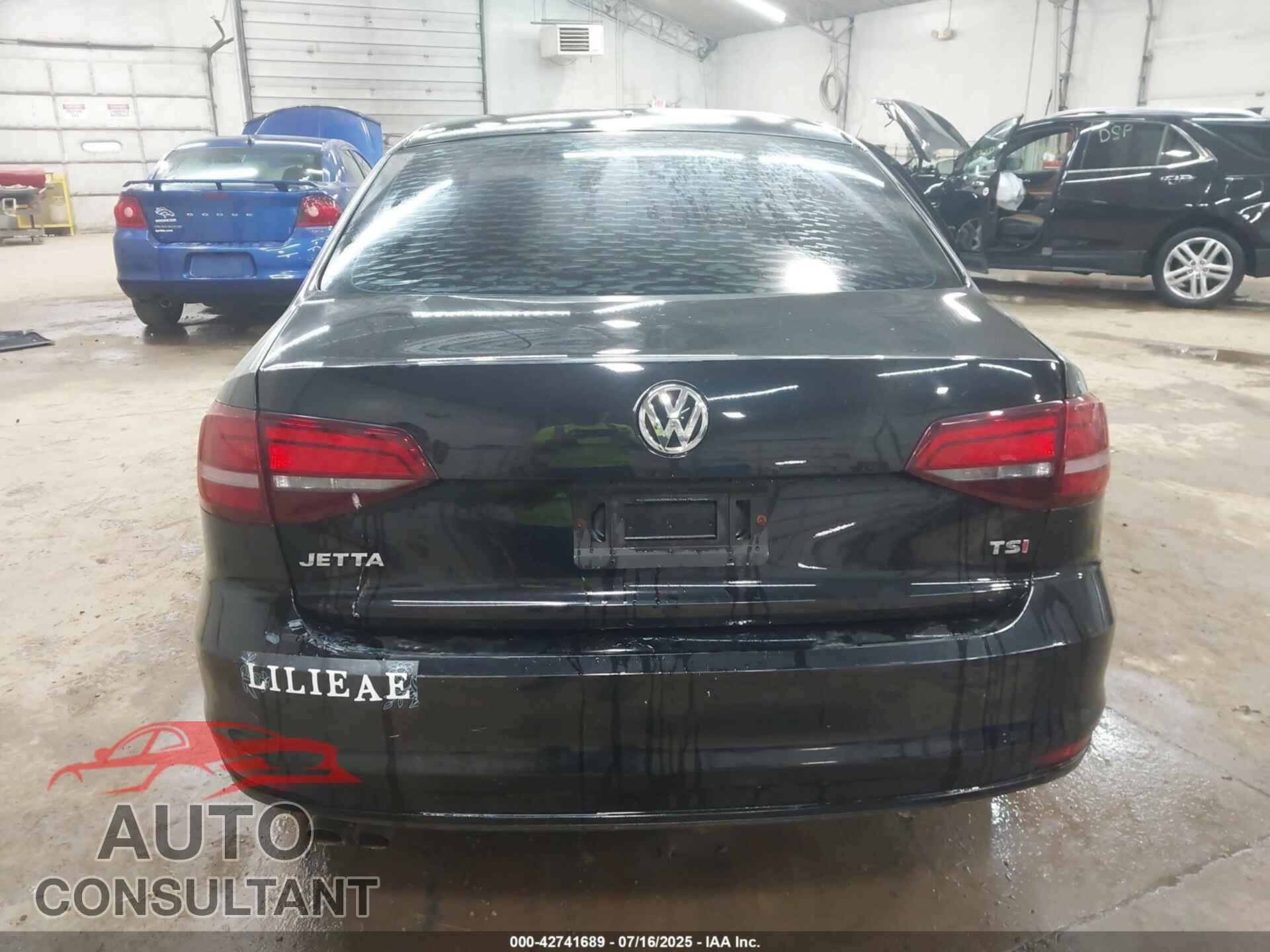 VOLKSWAGEN JETTA 2017 - 3VW2B7AJ0HM399159