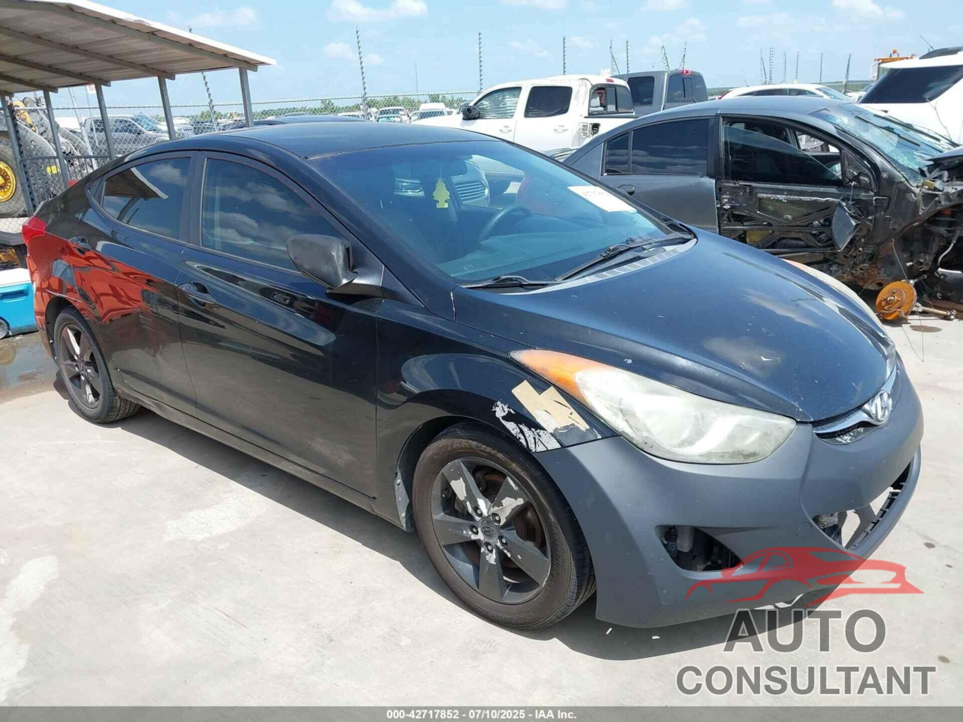 HYUNDAI ELANTRA 2011 - 5NPDH4AE5BH001758