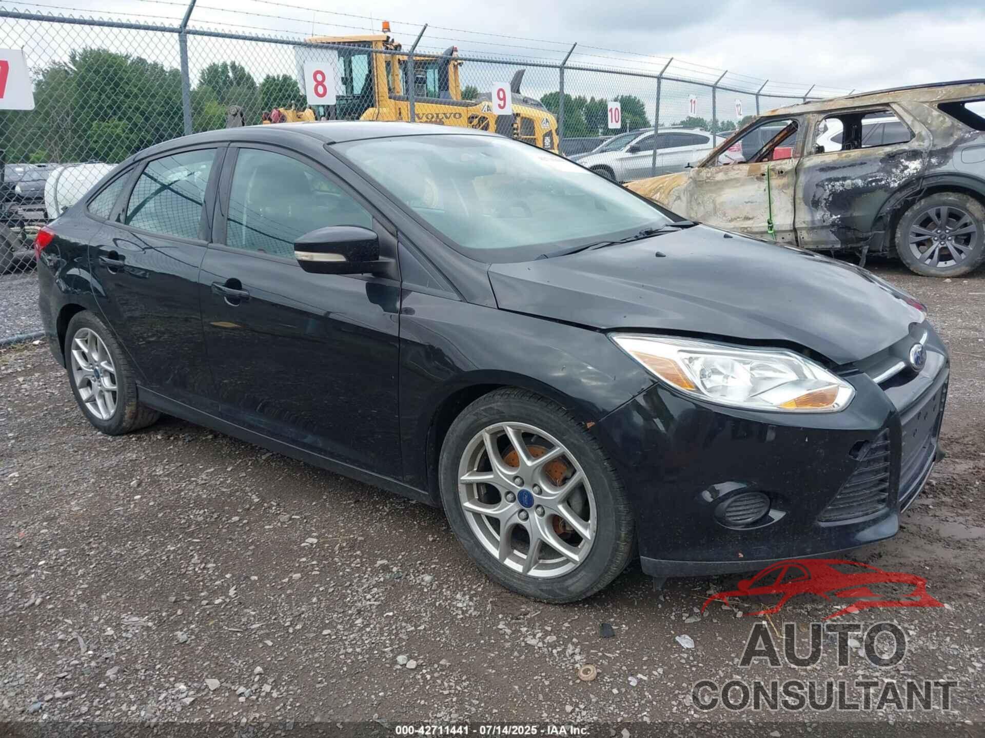 FORD FOCUS 2015 - 1FADP3F26FL274551