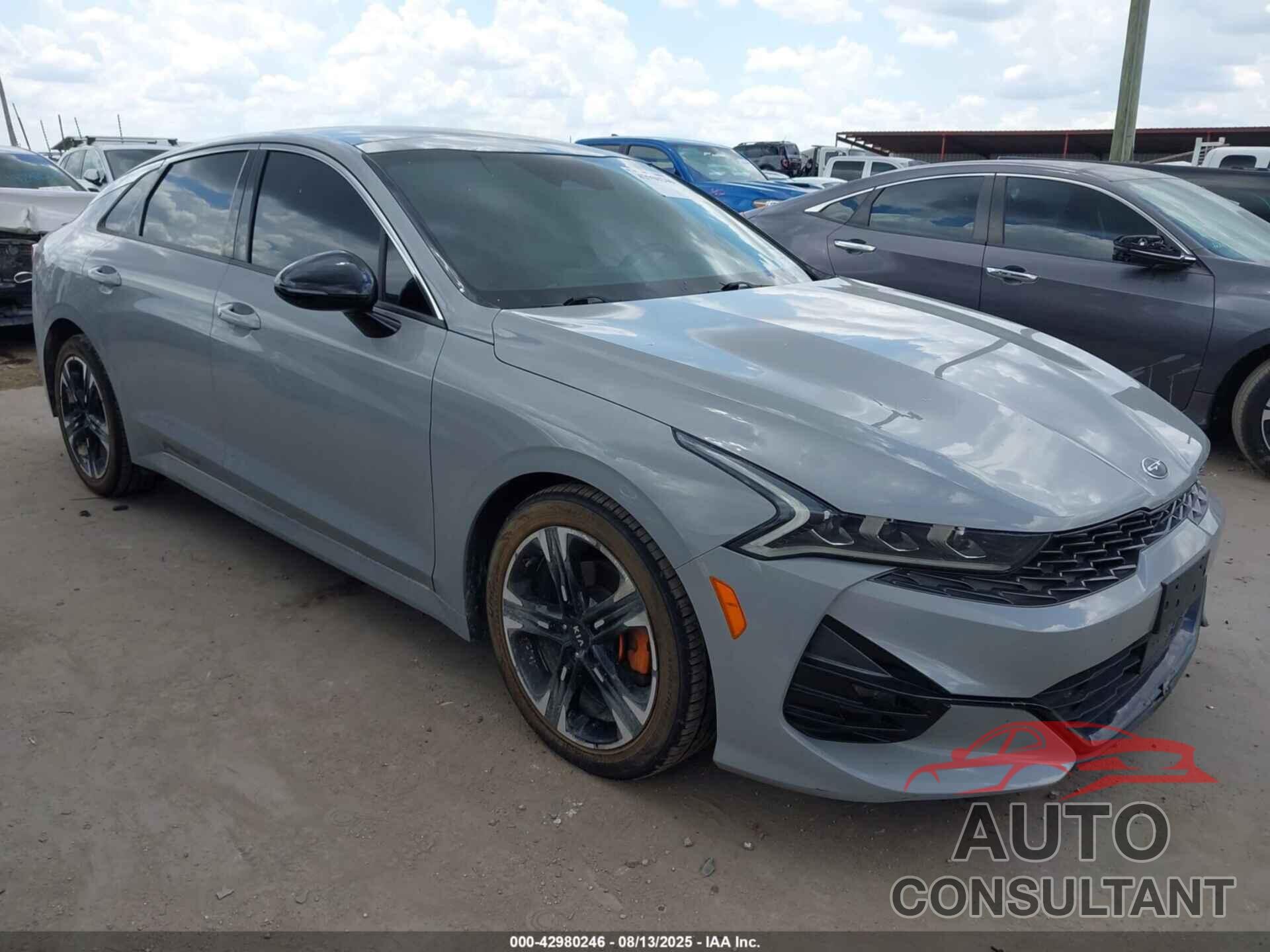 KIA K5 2021 - 5XXG64J28MG056261