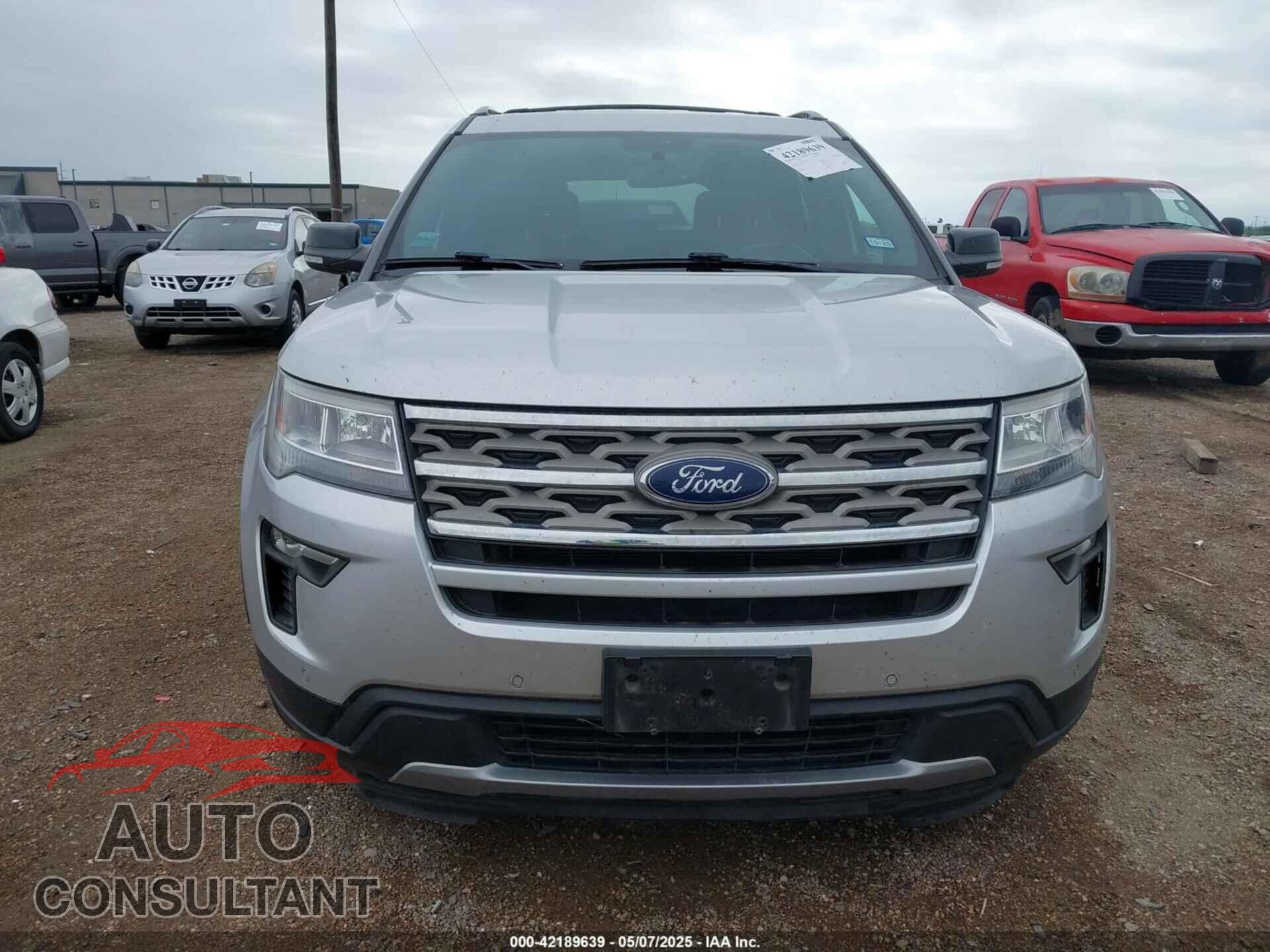 FORD EXPLORER 2018 - 1FM5K7D88JGB88909