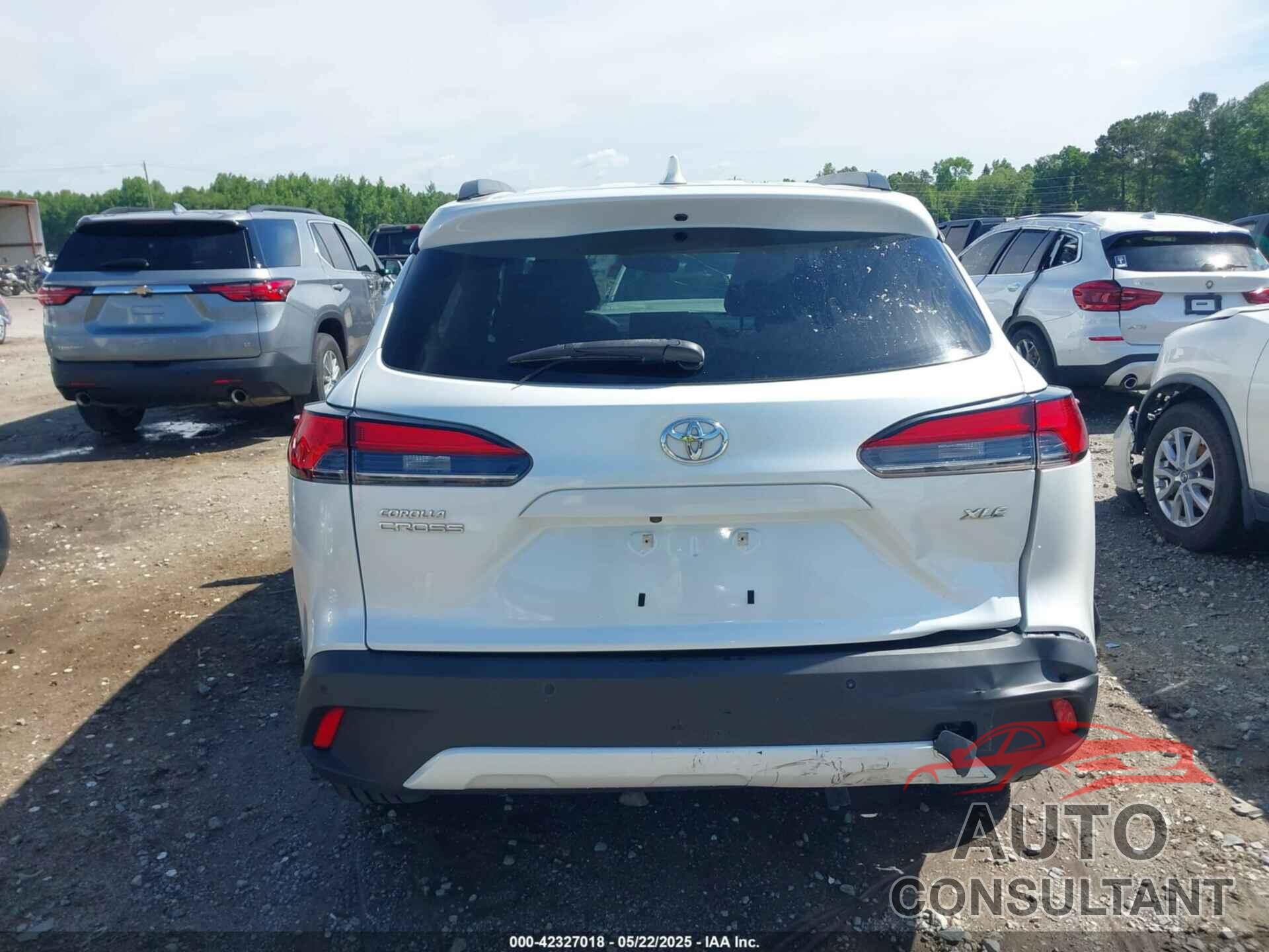 TOYOTA COROLLA CROSS 2022 - 7MUEAAAG0NV003723