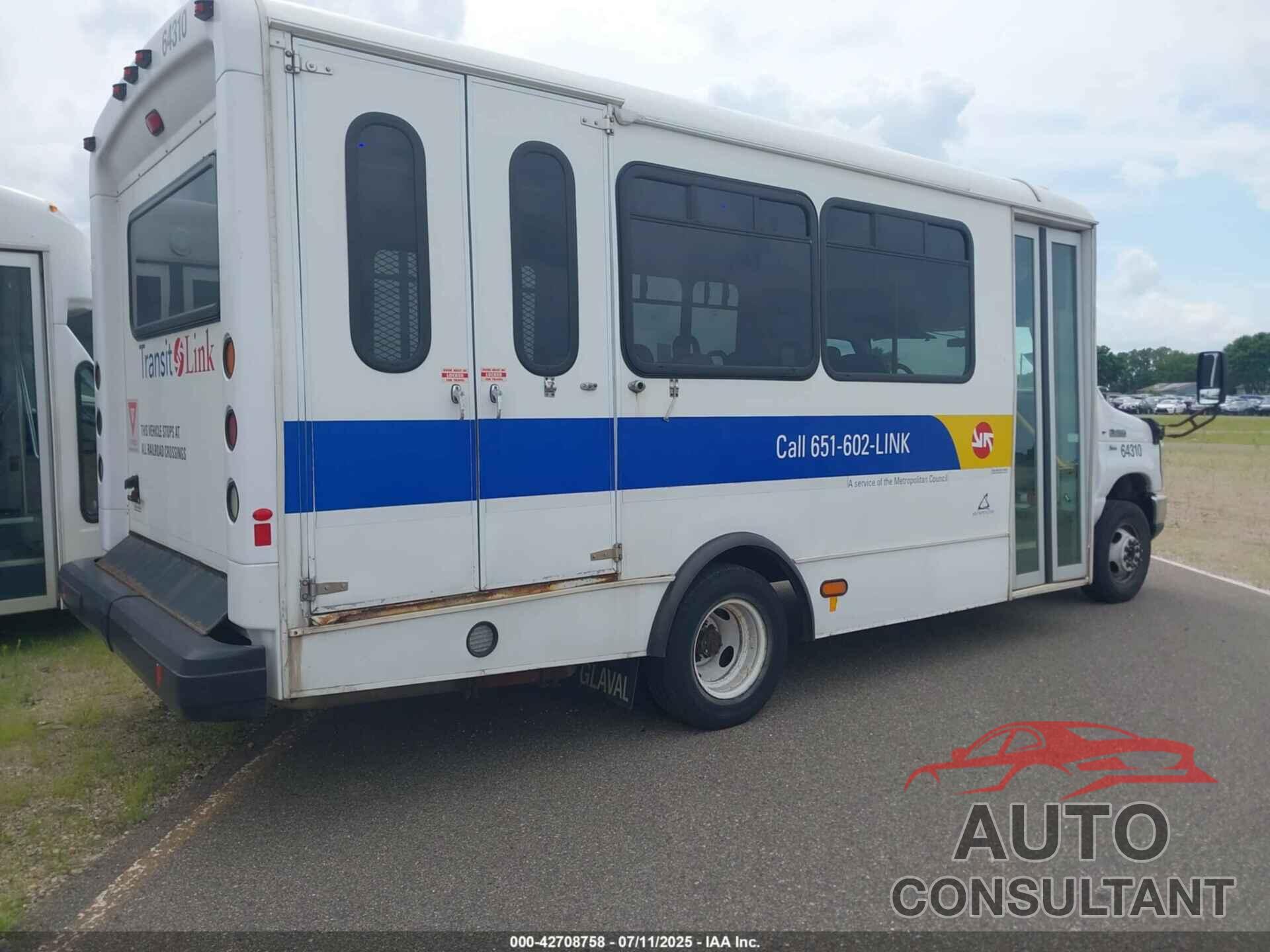 FORD ECONOLINE 2015 - 1FDEE4FL4FDA23827
