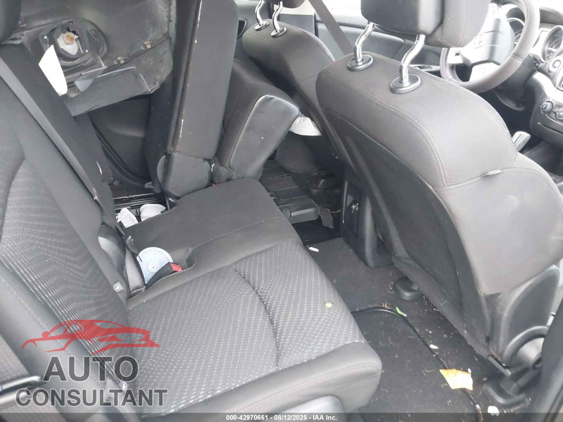 DODGE JOURNEY 2017 - 3C4PDCBB5HT528263