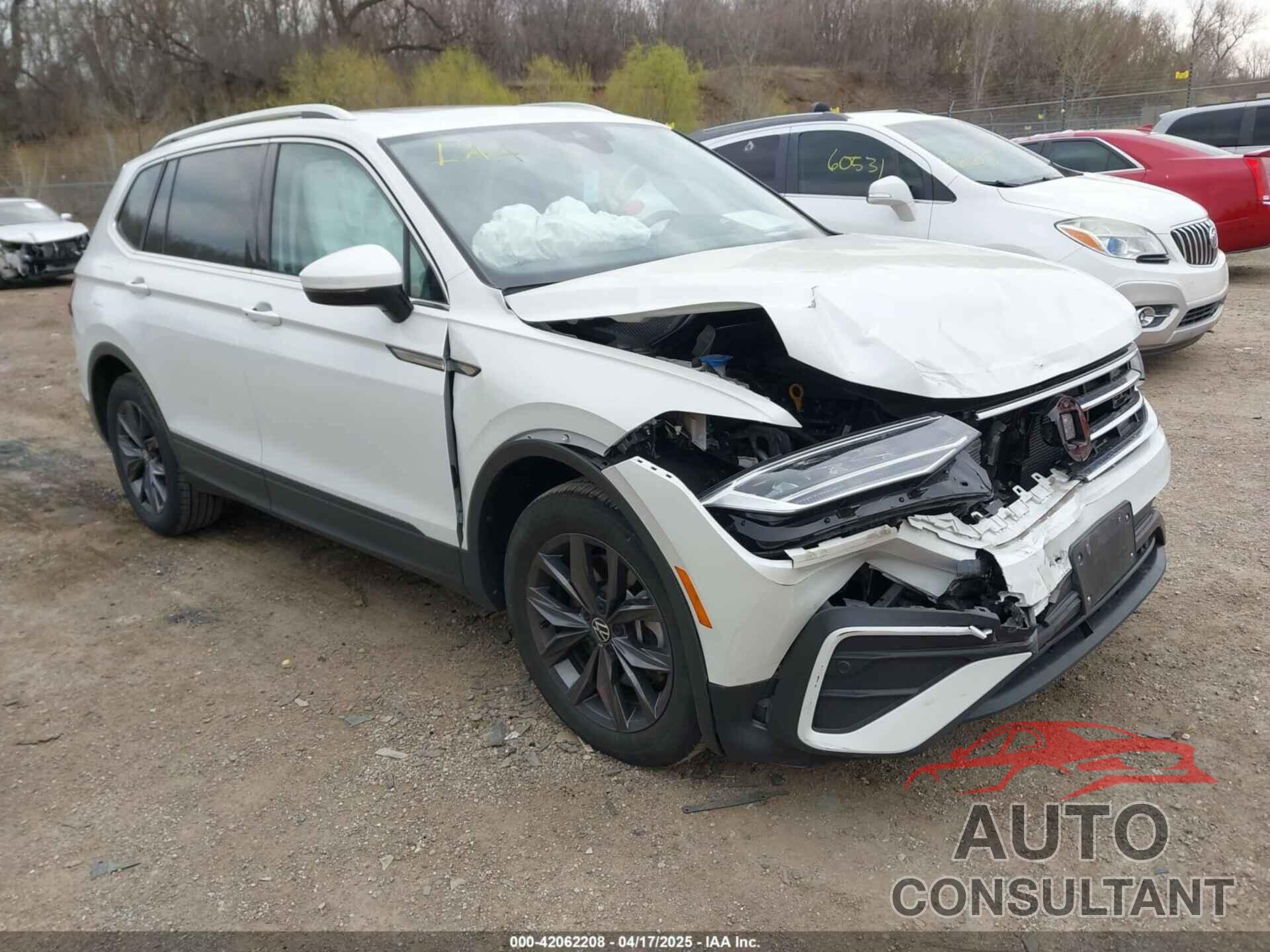 VOLKSWAGEN TIGUAN 2023 - 3VVNB7AX4PM100180