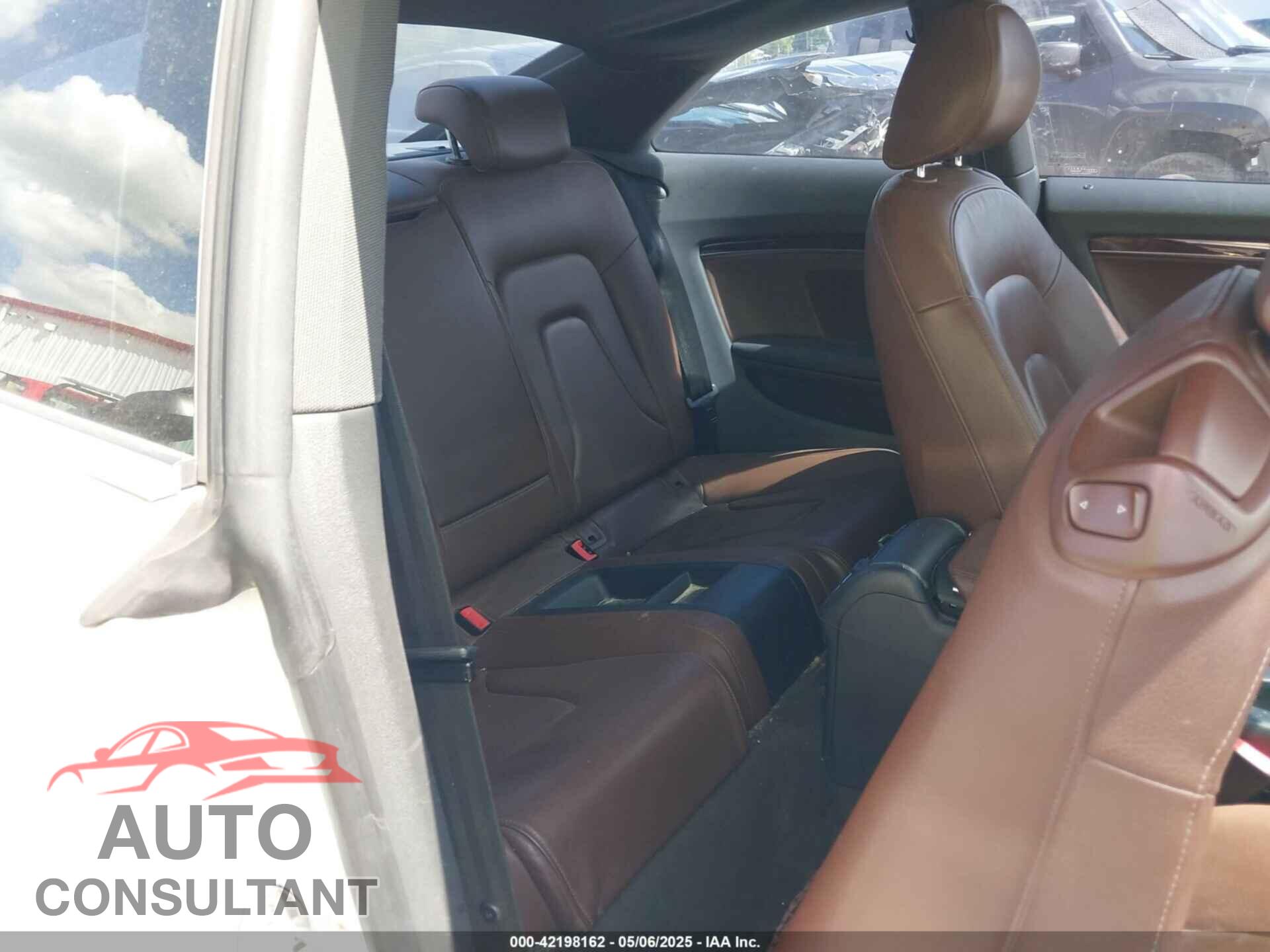 AUDI A5 2013 - WAULFAFR1DA068084