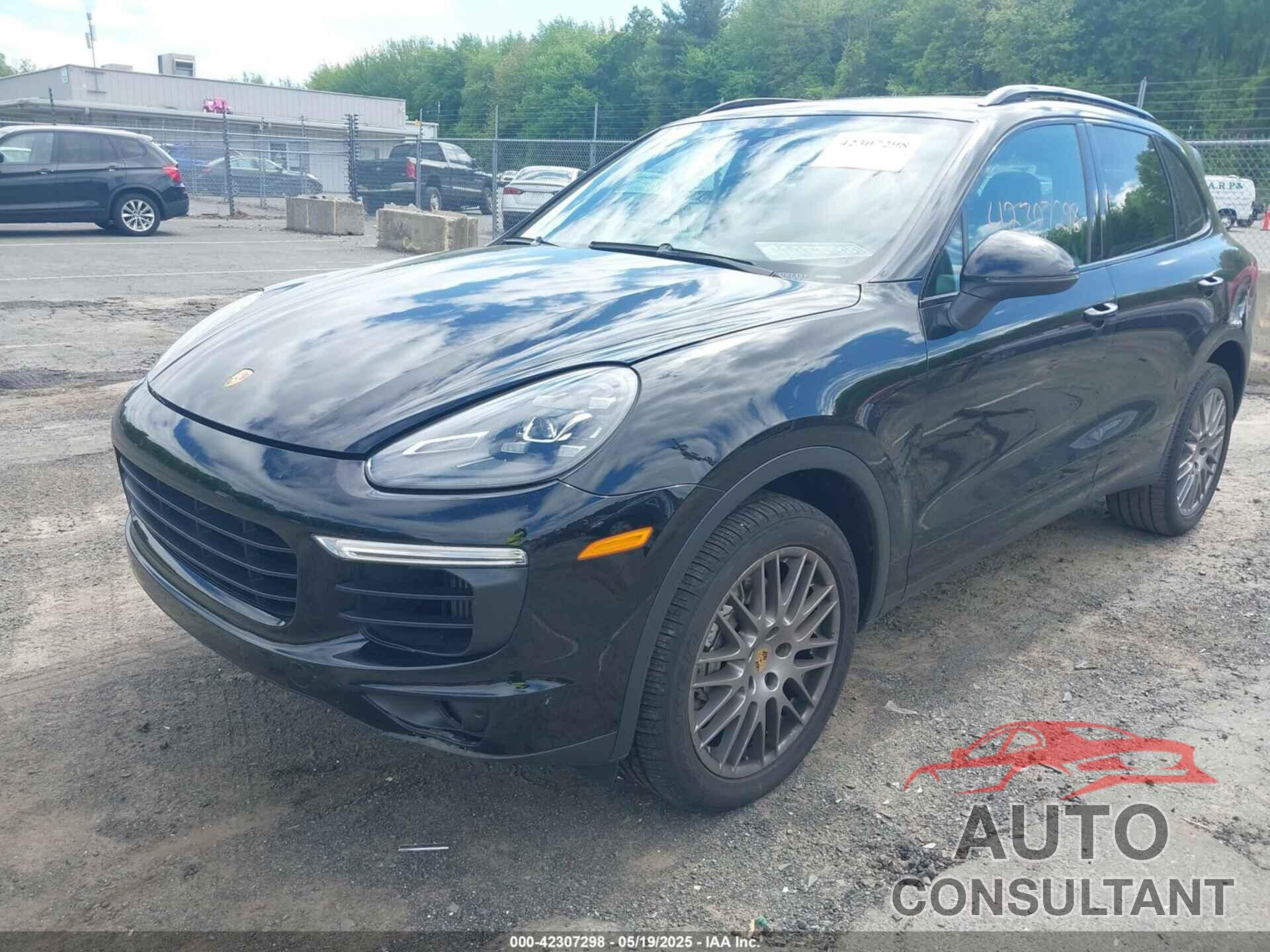 PORSCHE CAYENNE 2017 - WP1AB2A22HLA51972