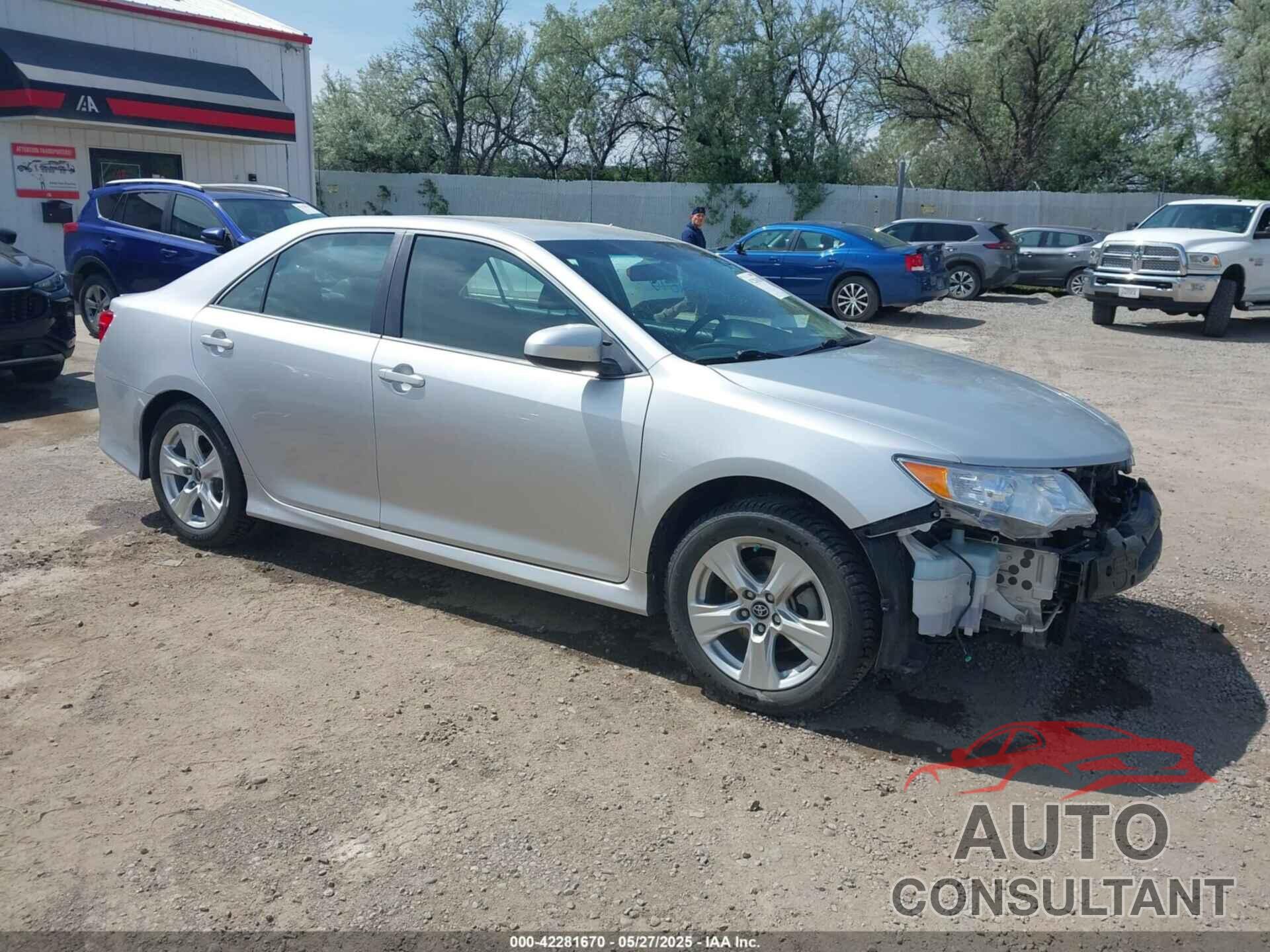 TOYOTA CAMRY 2014 - 4T1BF1FK2EU810750