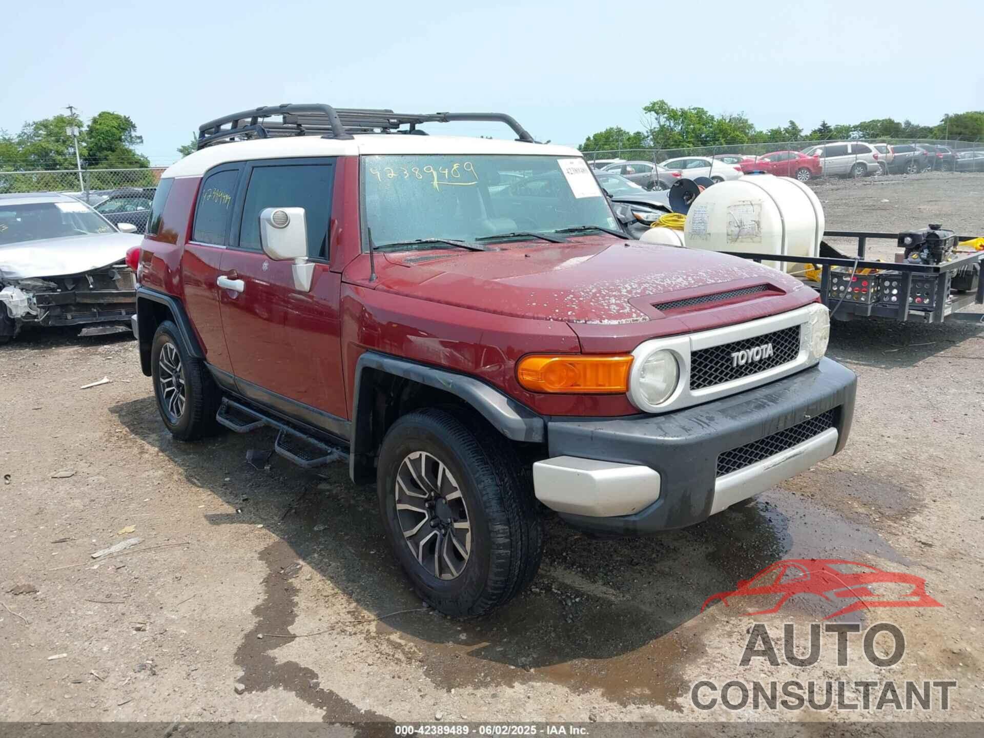 TOYOTA FJ CRUISER 2010 - JTEBU4BF6AK078046