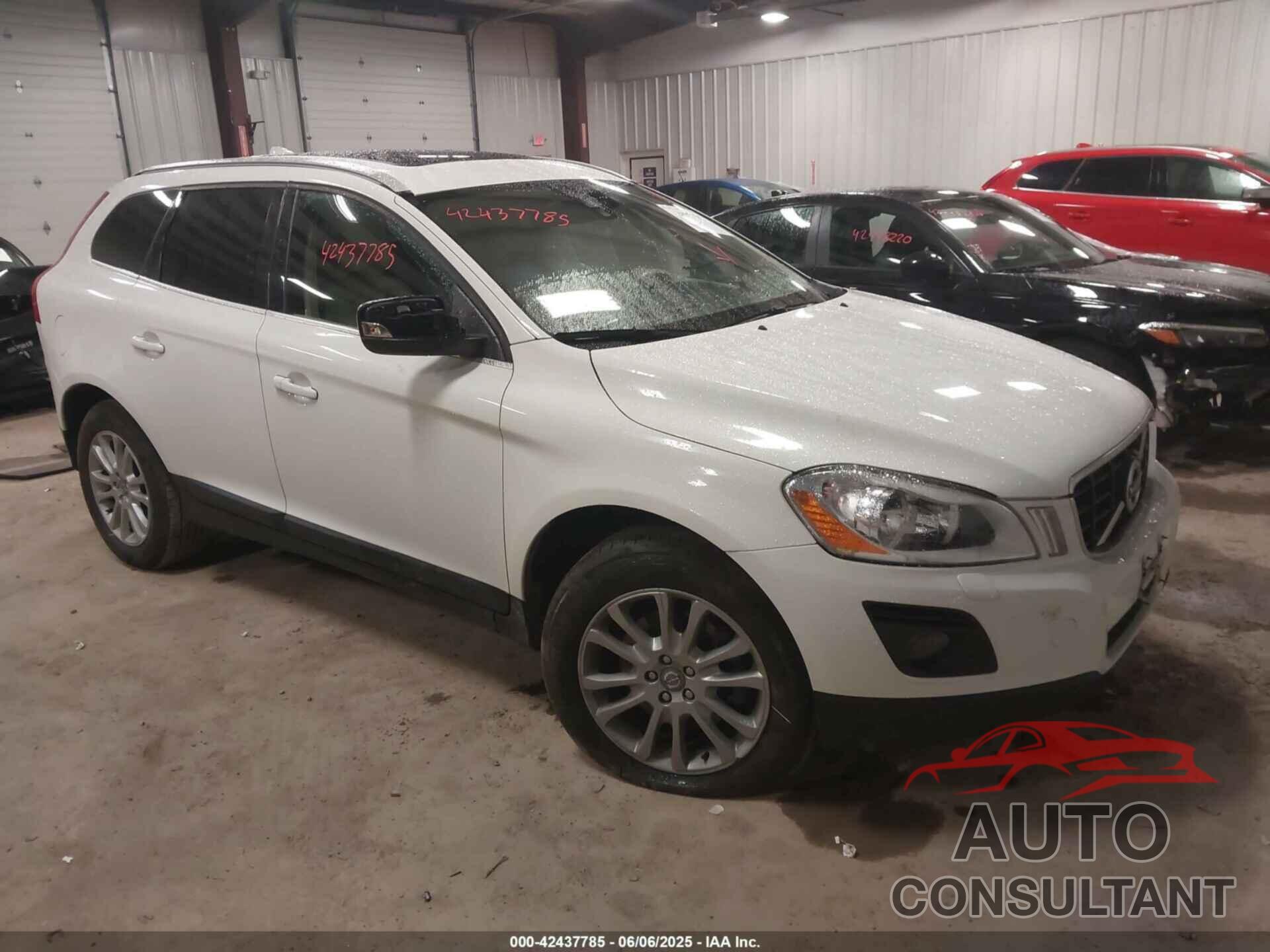 VOLVO XC60 2010 - YV4992DZ2A2123108