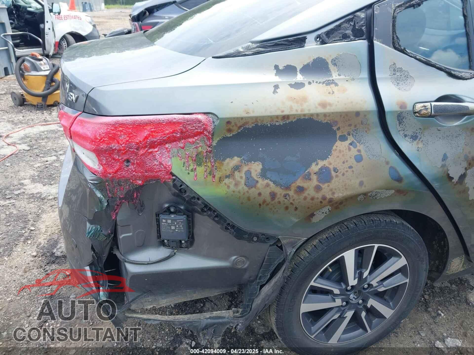 NISSAN VERSA 2021 - 3N1CN8EV9ML856491
