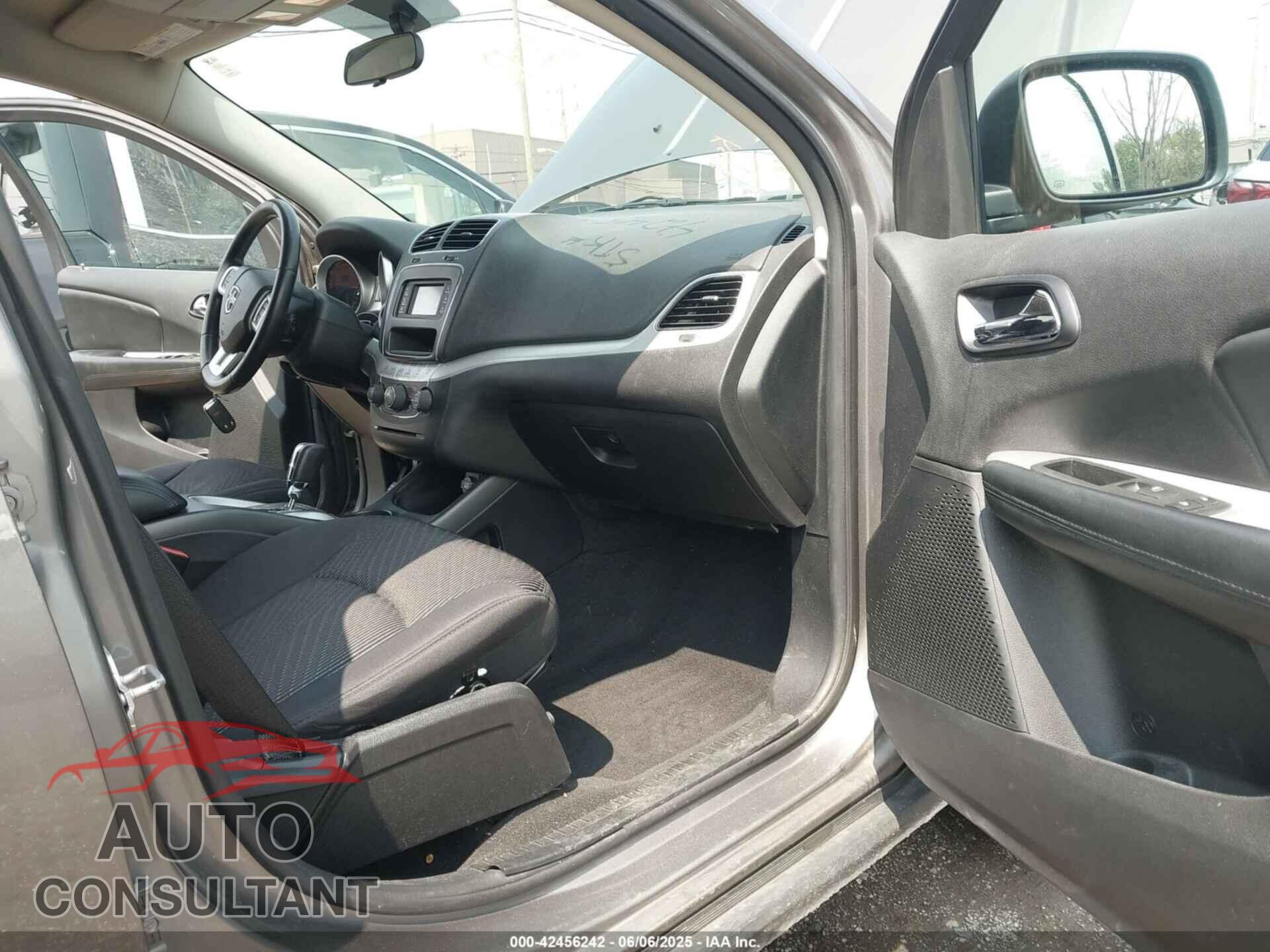 DODGE JOURNEY 2012 - 3C4PDCAB2CT391342