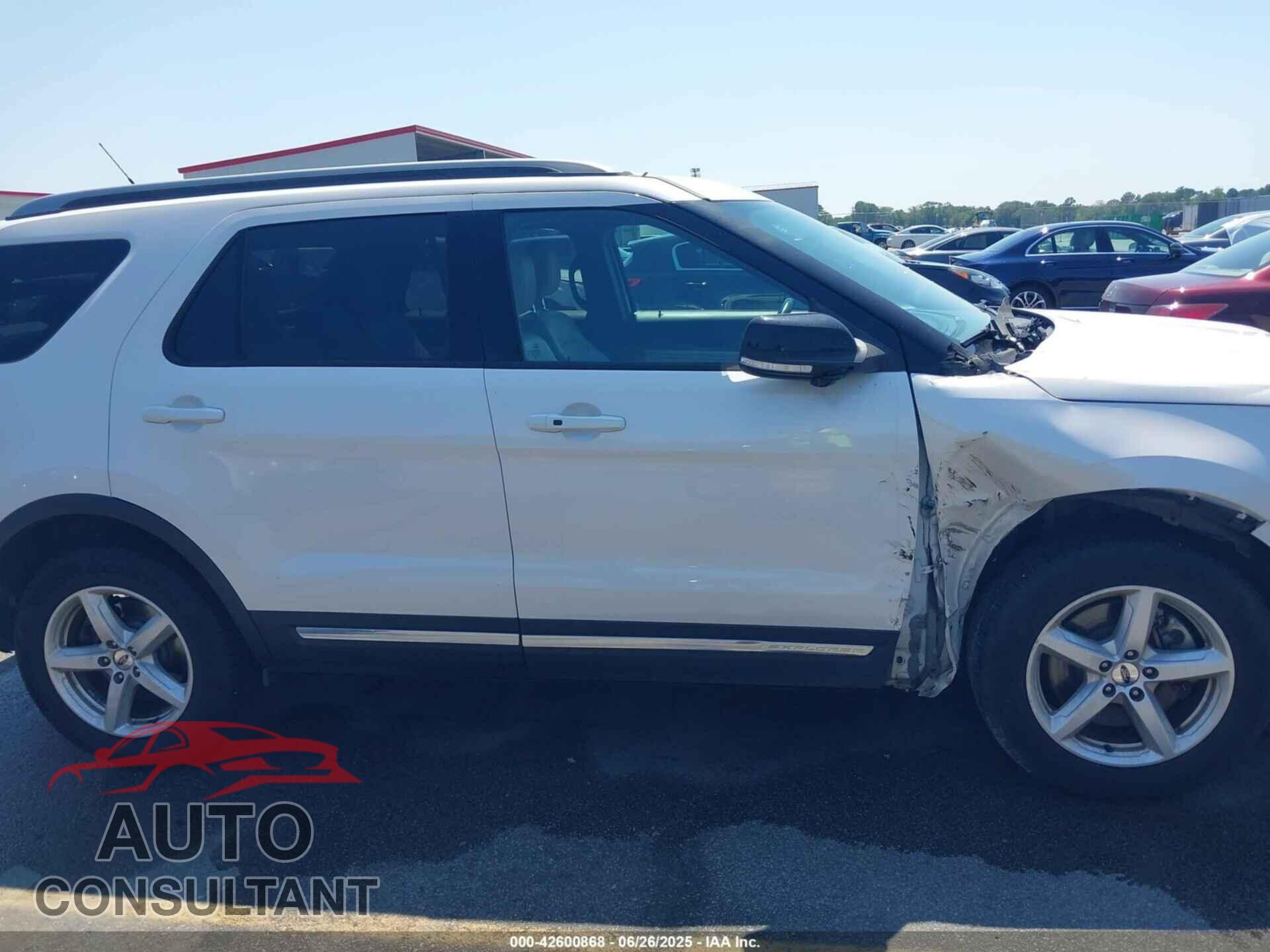 FORD EXPLORER 2018 - 1FM5K7D85JGB03413