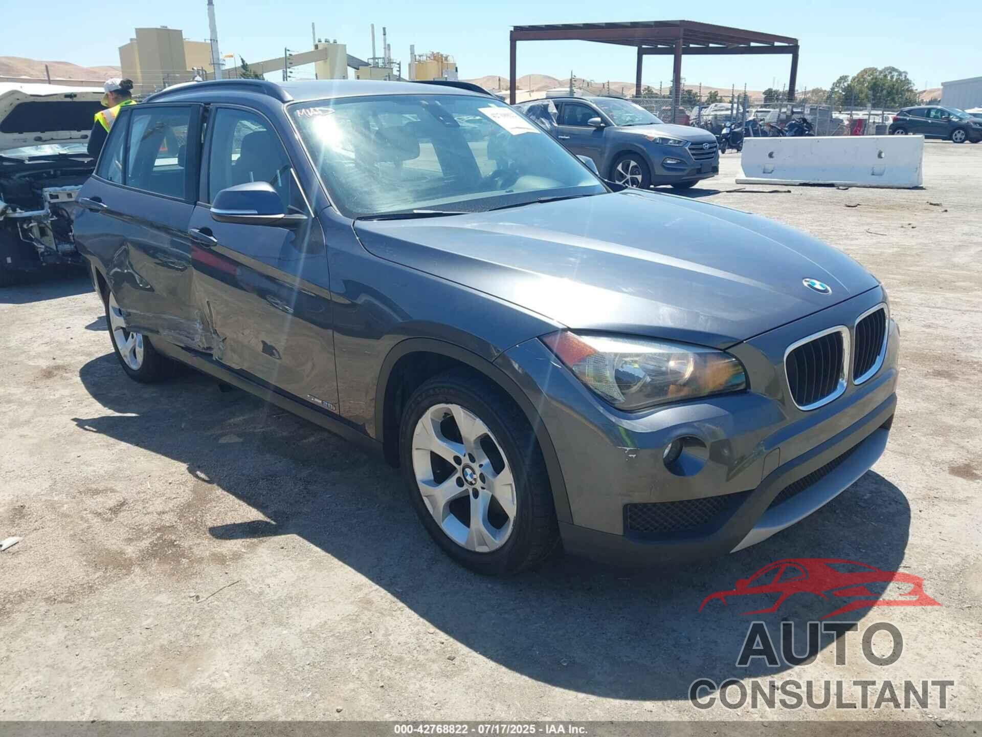 BMW X1 2014 - WBAVM1C51EVW52172