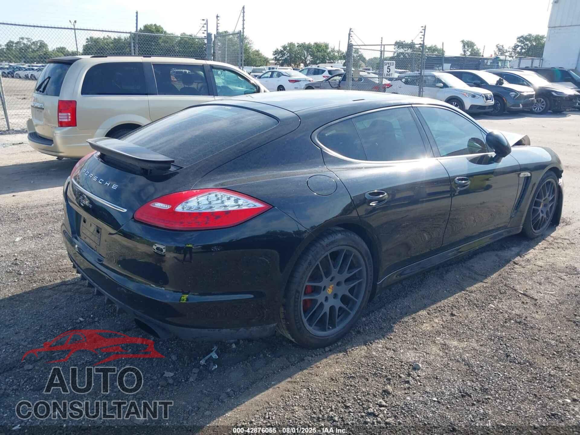 PORSCHE PANAMERA 2013 - WP0AA2A72DL013054