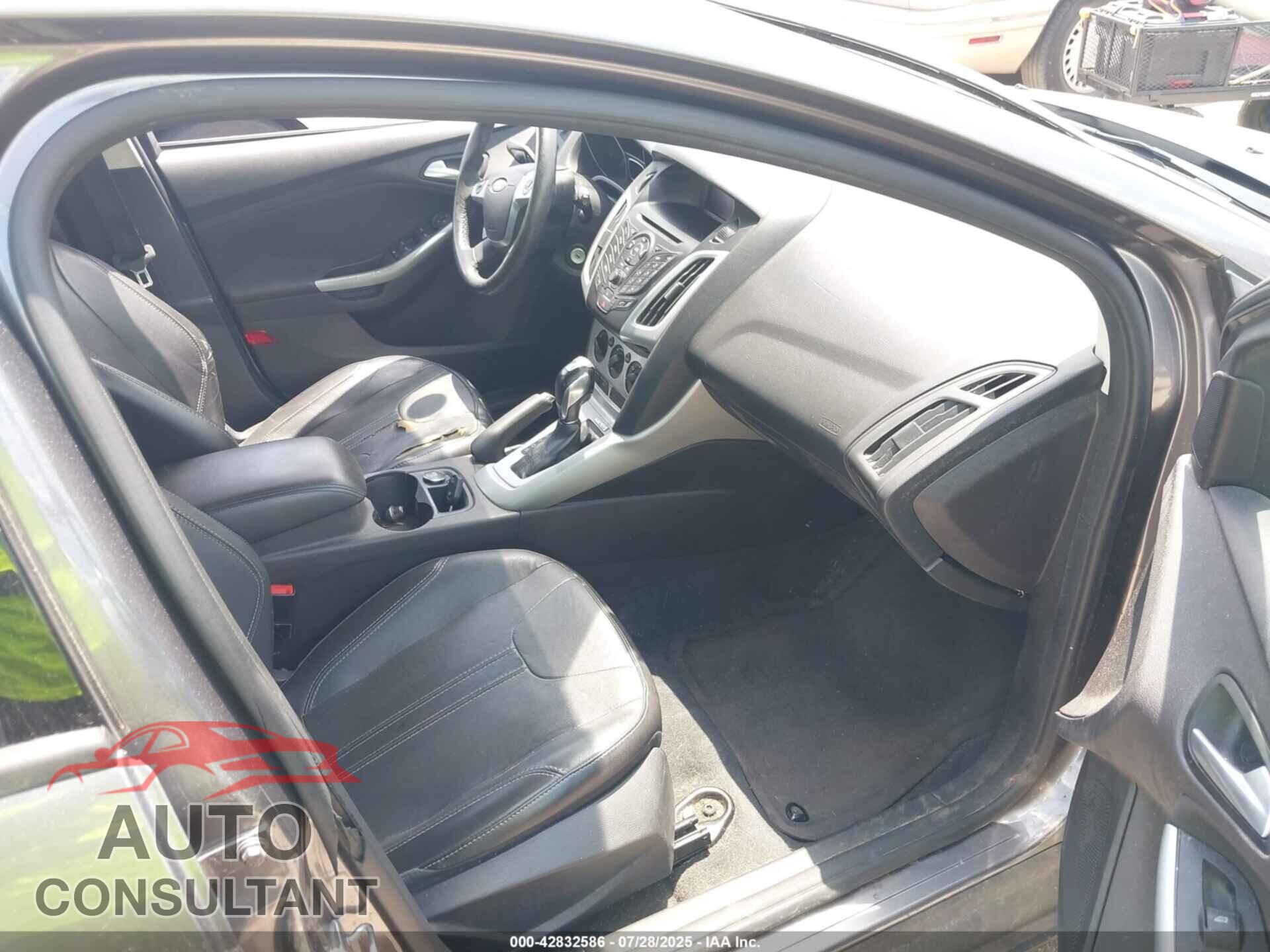 FORD FOCUS 2014 - 1FADP3K29EL253715