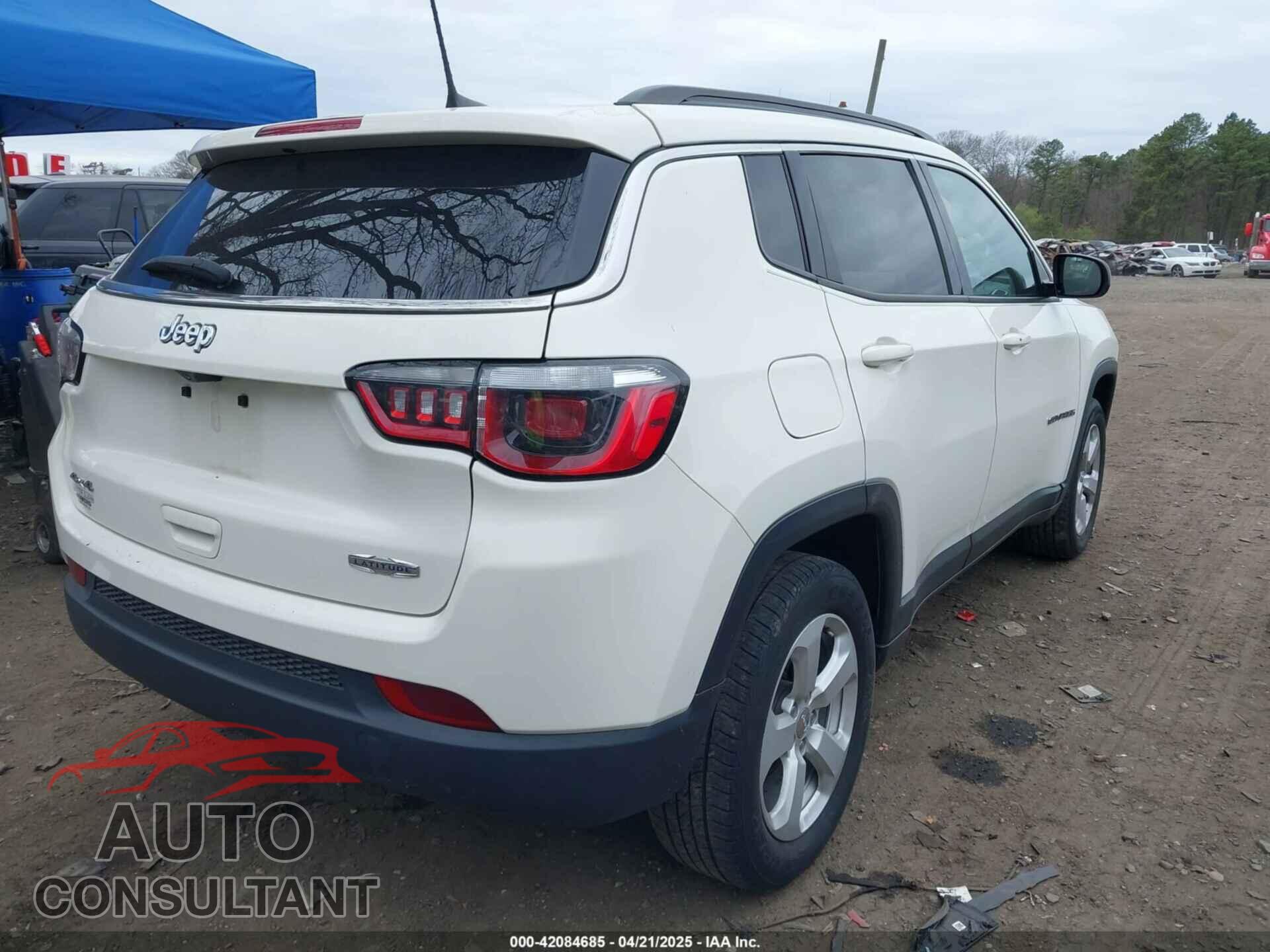 JEEP COMPASS 2019 - 3C4NJDBB8KT678493