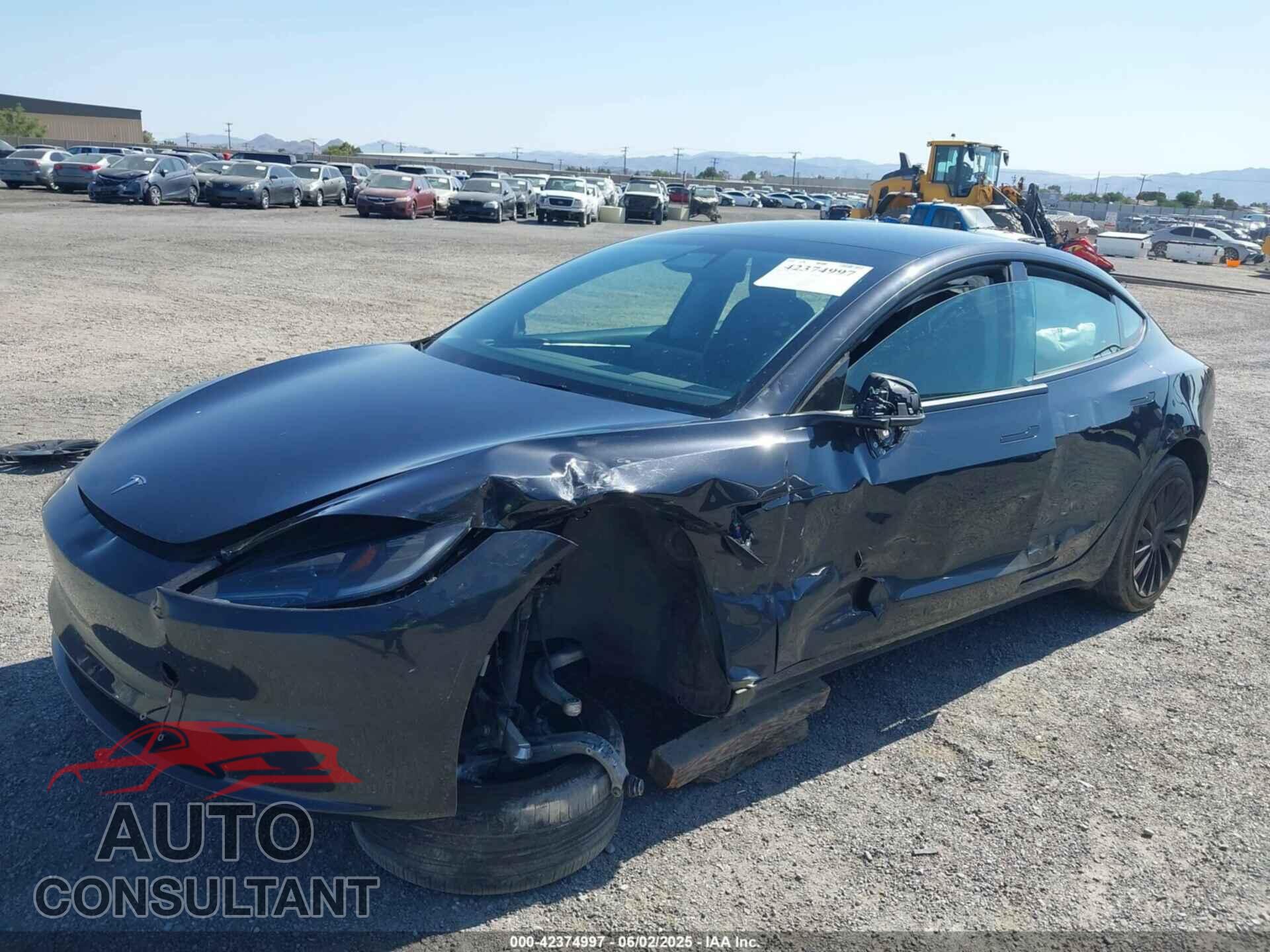 TESLA MODEL 3 2024 - 5YJ3E1EA0RF721469