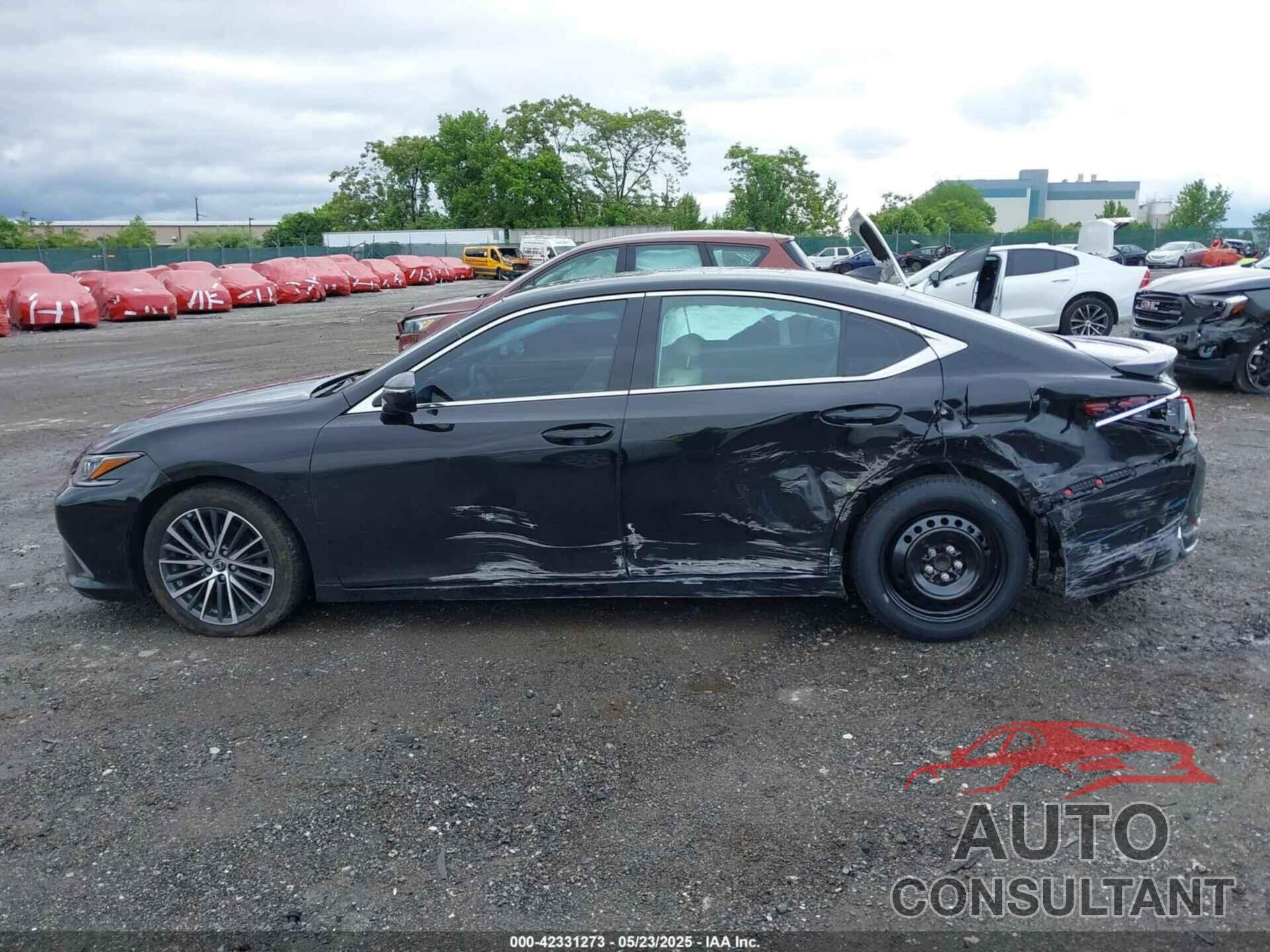 LEXUS ES 300H 2024 - 58ADA1C15RU037967